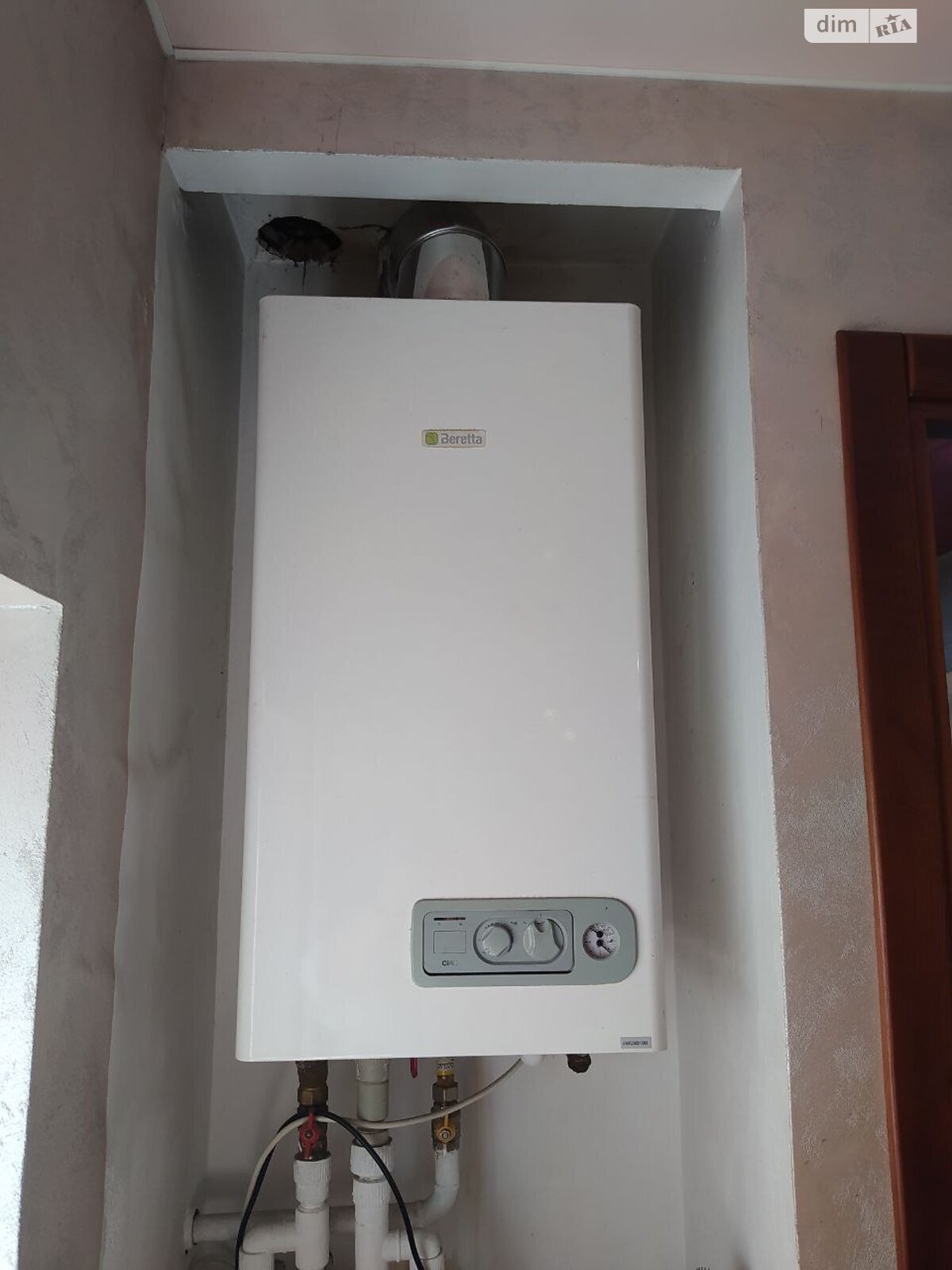 одноэтажная часть дома, 52.4 кв. м, кирпич. Сдается помесячно в Днепре, в районе Центр фото 1 одноэтажная часть дома, 52.4 кв. м, кирпич. Сдается помесячно в Днепре, в районе Центр фото 1