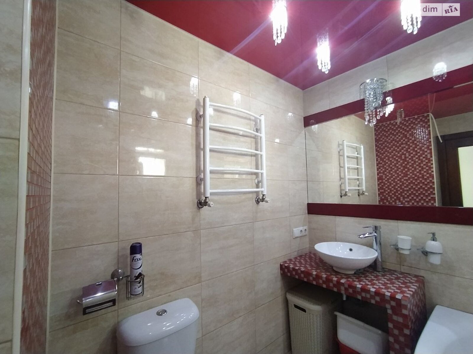 одноэтажная часть дома, 52.4 кв. м, кирпич. Сдается помесячно в Днепре, в районе Центр фото 1 одноэтажная часть дома, 52.4 кв. м, кирпич. Сдается помесячно в Днепре, в районе Центр фото 1