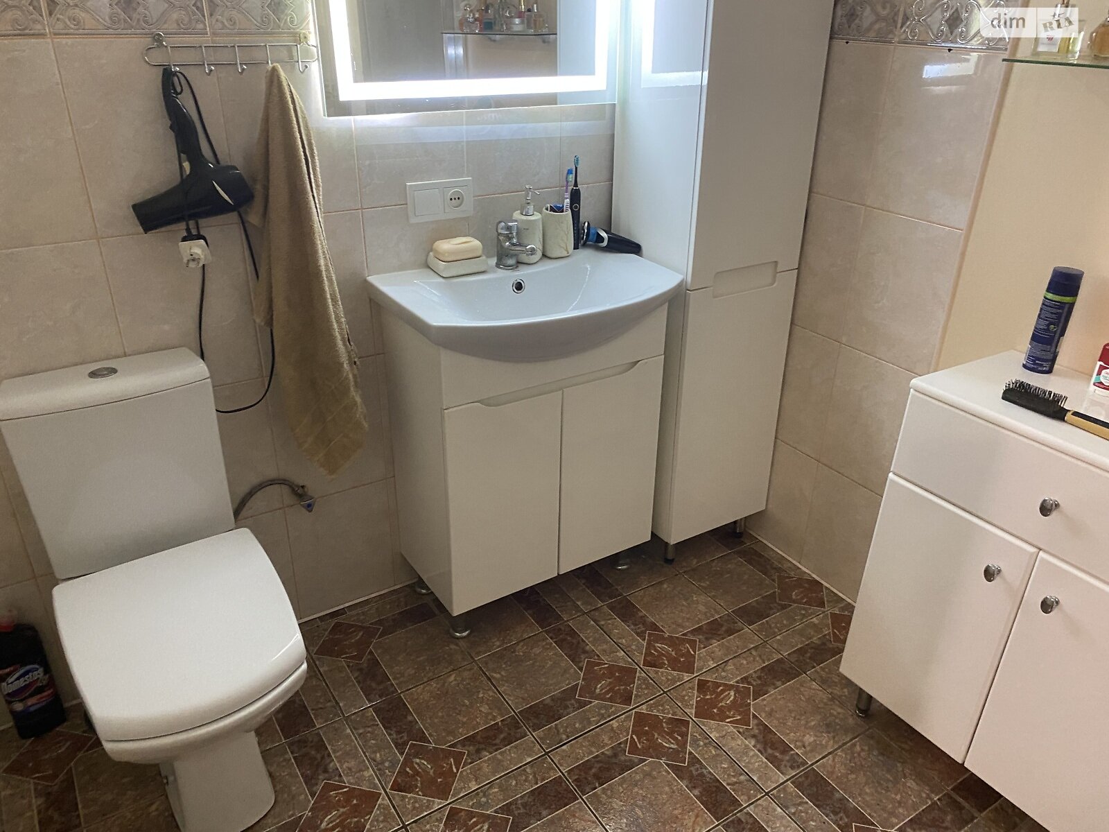 двоповерхова частина будинку, 57 кв. м, цегла. Здається помісячно в Гаях-Шевченківських фото 1