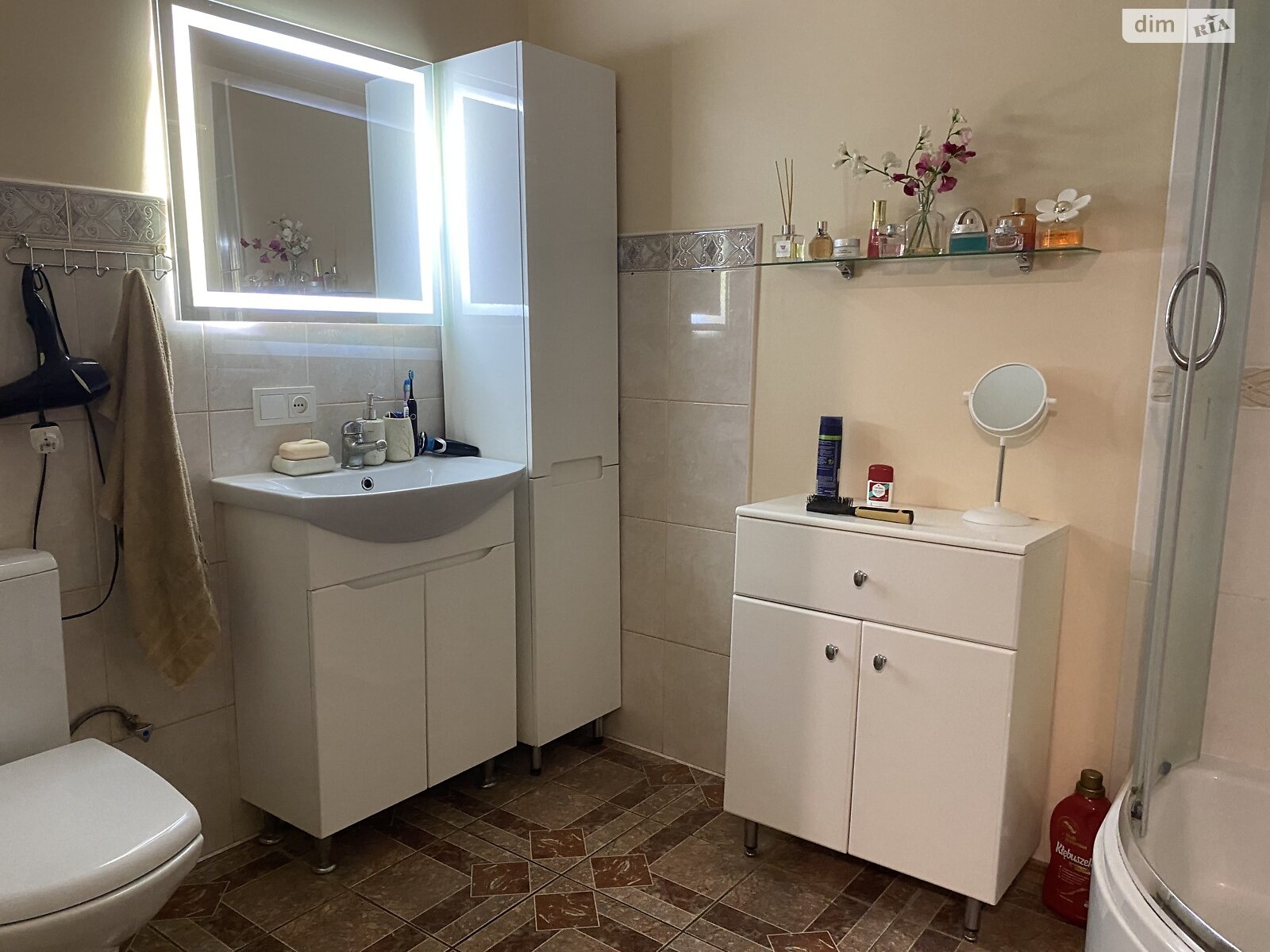 двоповерхова частина будинку, 57 кв. м, цегла. Здається помісячно в Гаях-Шевченківських фото 1