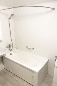 одноэтажная часть дома, 41 кв. м, кирпич. Сдается помесячно в Харькове, в районе Салтовка фото 2