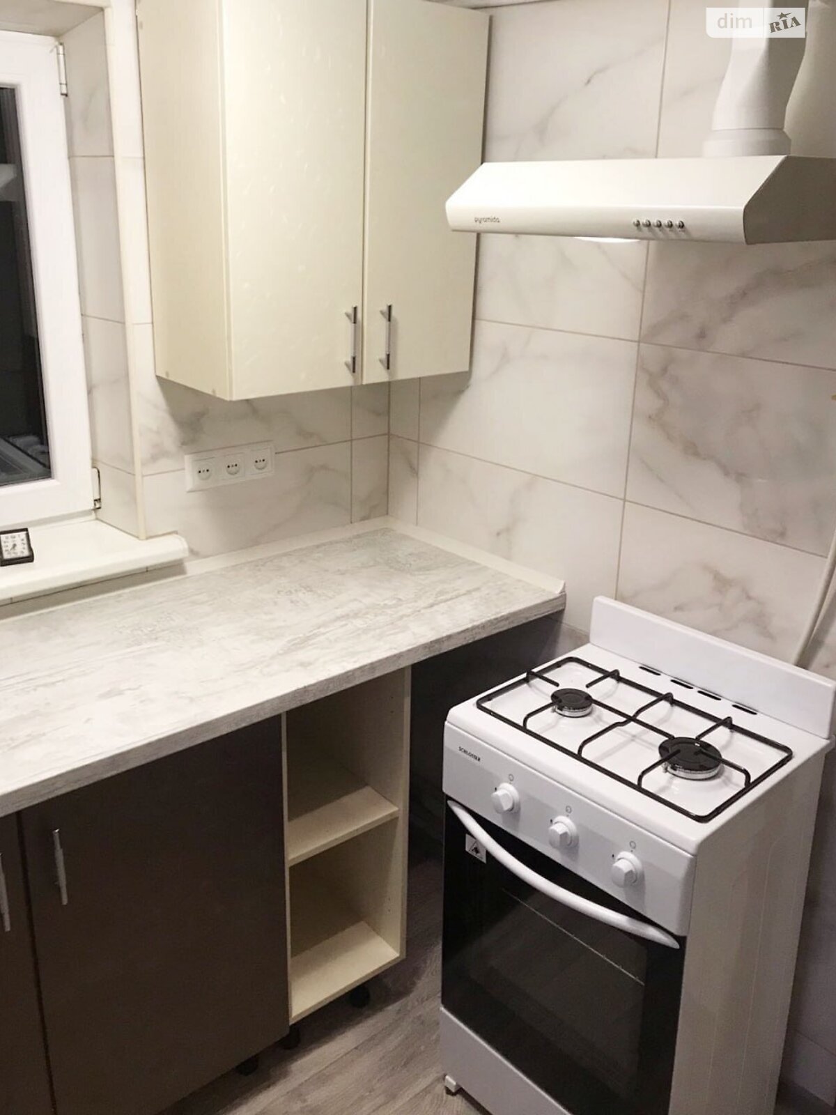 одноэтажная часть дома, 41 кв. м, кирпич. Сдается помесячно в Харькове, в районе Салтовка фото 1