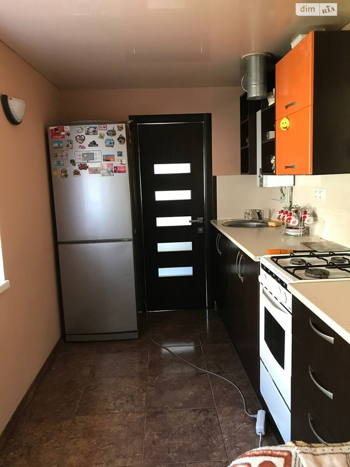 одноэтажная часть дома, 45 кв. м, кирпич. Сдается помесячно в Херсоне, в районе Корабельный фото 1 одноэтажная часть дома, 45 кв. м, кирпич. Сдается помесячно в Херсоне, в районе Корабельный фото 1