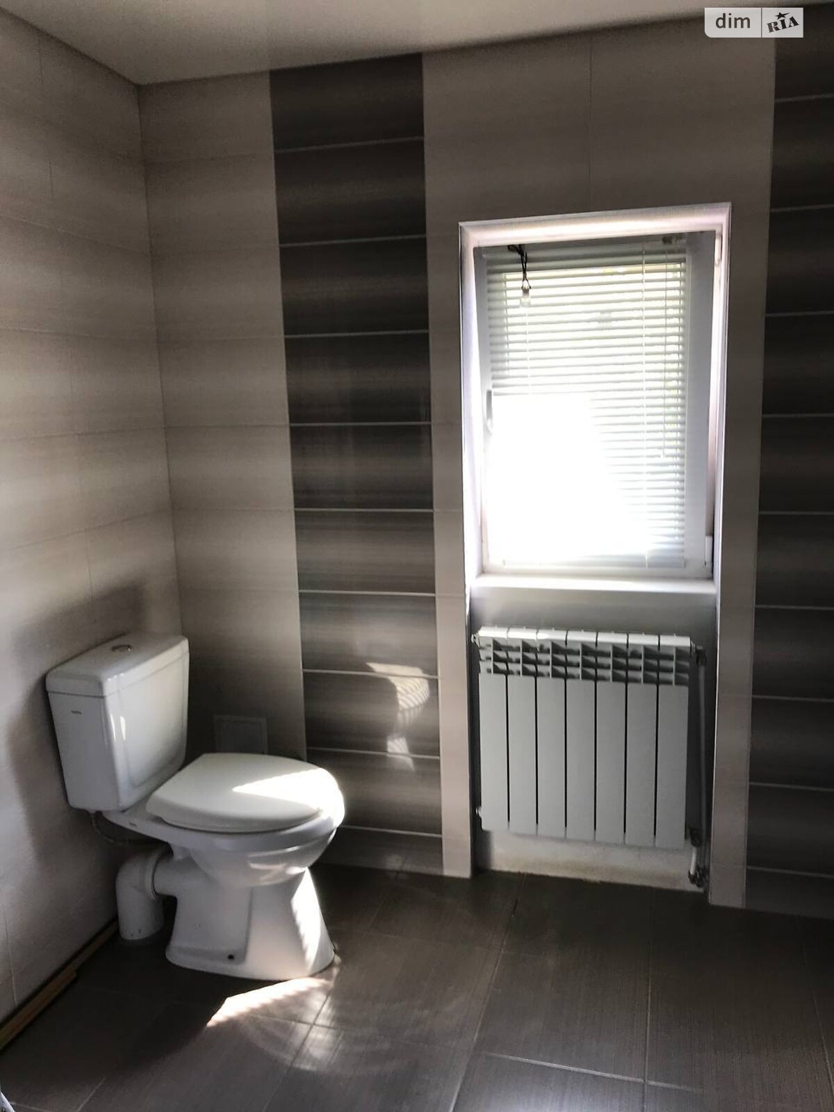 одноэтажная часть дома, 45 кв. м, кирпич. Сдается помесячно в Херсоне, в районе Корабельный фото 1 одноэтажная часть дома, 45 кв. м, кирпич. Сдается помесячно в Херсоне, в районе Корабельный фото 1