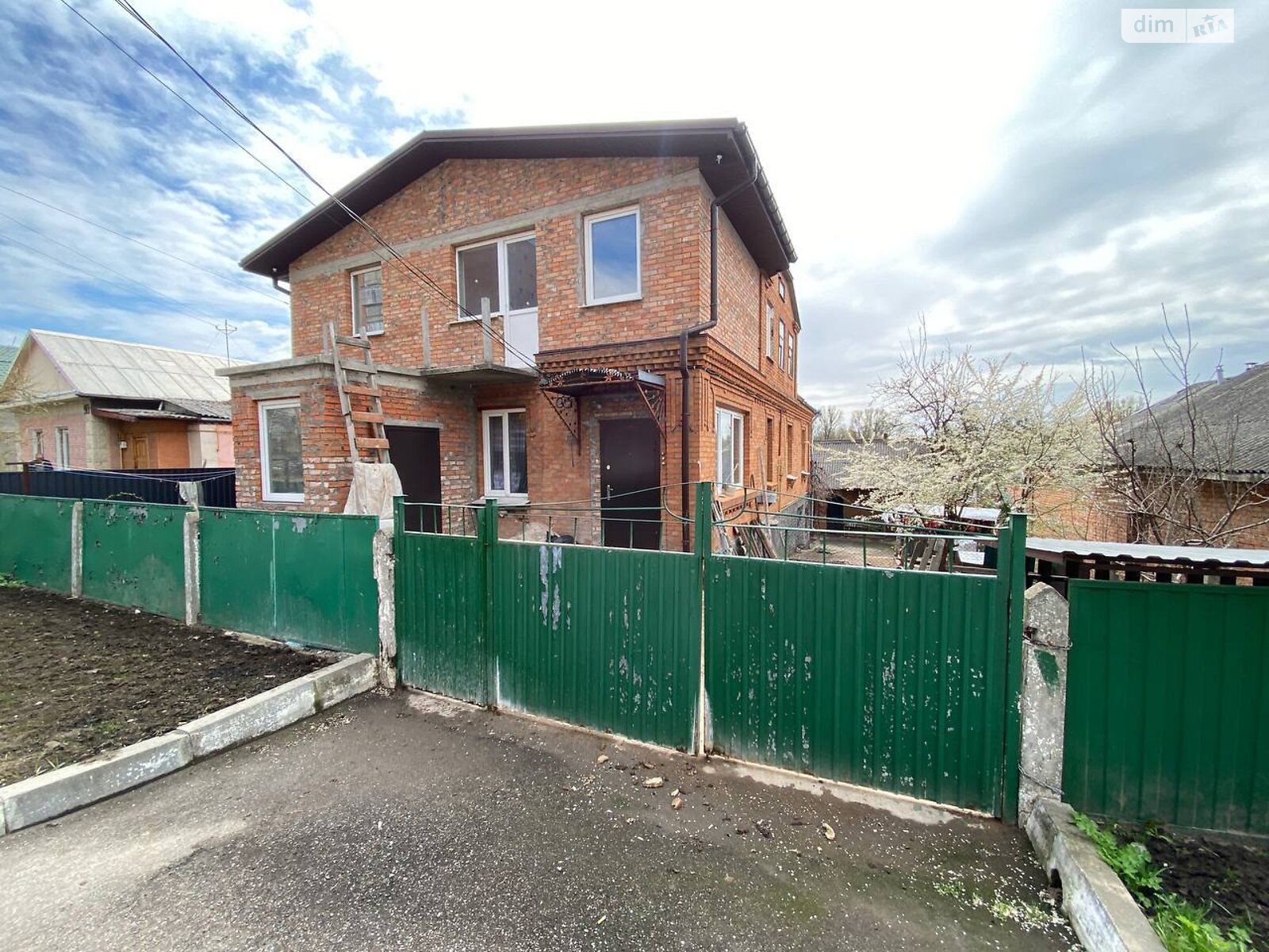 двухэтажная часть дома, 42.9 кв. м, кирпич. Сдается помесячно в Хмельницком, в районе Тарабановка фото 1 двухэтажная часть дома, 42.9 кв. м, кирпич. Сдается помесячно в Хмельницком, в районе Тарабановка фото 1
