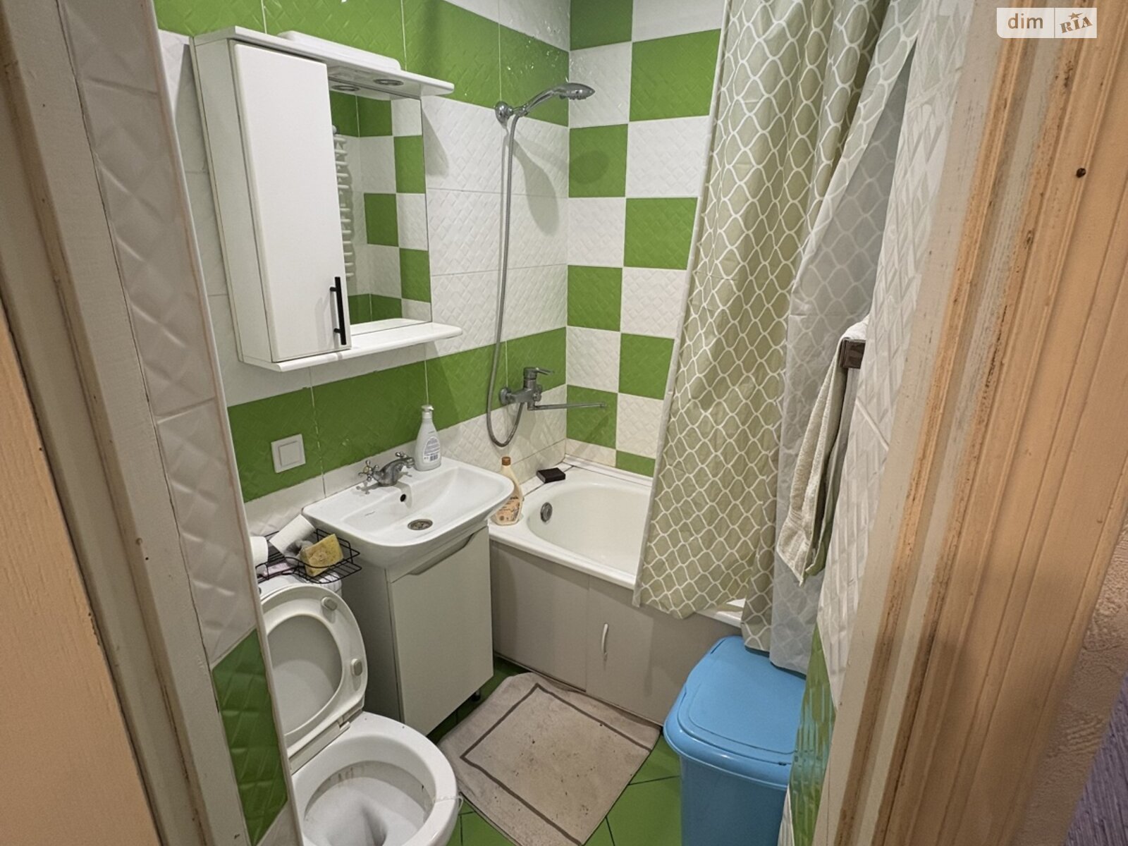 одноэтажная часть дома, 55 кв. м, кирпич. Сдается помесячно в Хмельницком, в районе Ж-д вокзал фото 1 одноэтажная часть дома, 55 кв. м, кирпич. Сдается помесячно в Хмельницком, в районе Ж-д вокзал фото 1