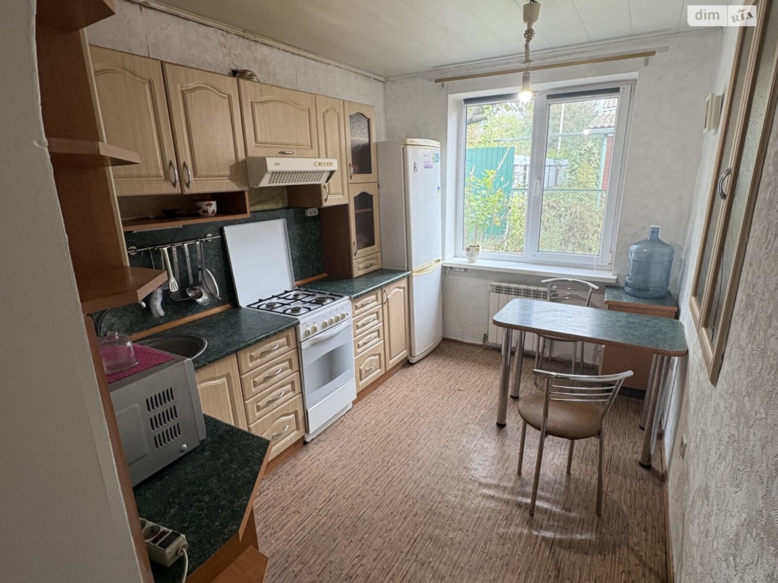 одноэтажная часть дома, 55 кв. м, кирпич. Сдается помесячно в Хмельницком, в районе Ж-д вокзал фото 1 одноэтажная часть дома, 55 кв. м, кирпич. Сдается помесячно в Хмельницком, в районе Ж-д вокзал фото 1