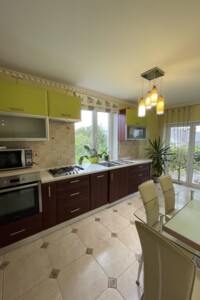 двоповерхова частина будинку, 96 кв. м, цегла. Здається помісячно в Хмельницькому, в районі Книжківці фото 2 двопроверхова частина будинку, 96 кв. м, цегла. Здається помісячно в Хмельницькому, в районі Книжківці фото 2