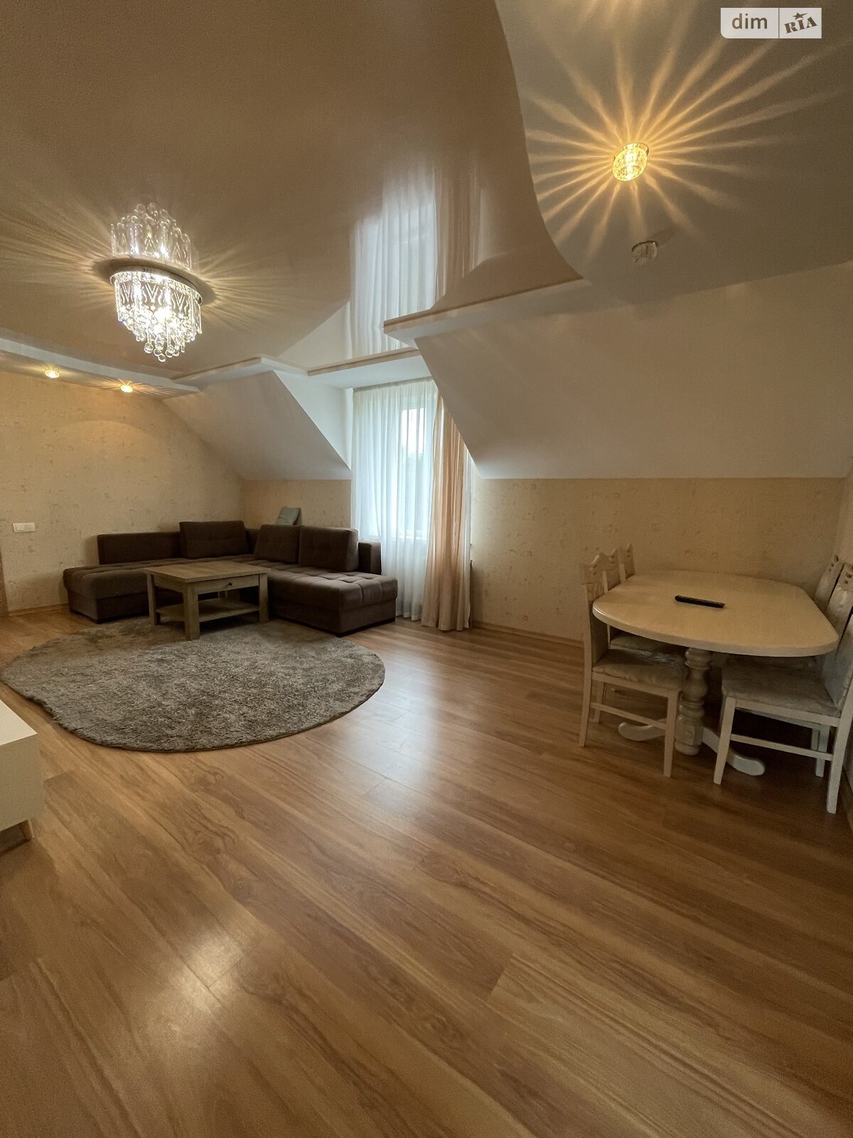 двоповерхова частина будинку, 96 кв. м, цегла. Здається помісячно в Хмельницькому, в районі Книжківці фото 1 двопроверхова частина будинку, 96 кв. м, цегла. Здається помісячно в Хмельницькому, в районі Книжківці фото 1