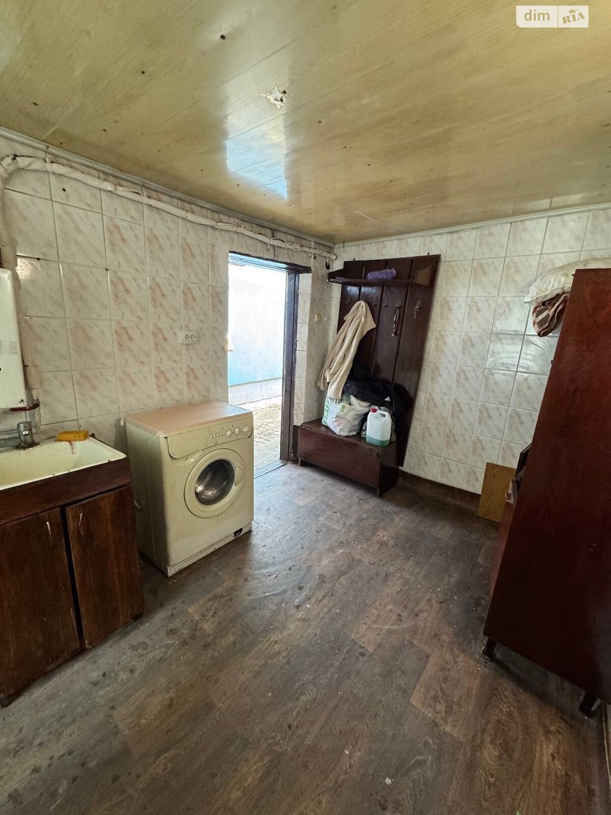 одноэтажная часть дома, 45 кв. м, кирпич. Сдается помесячно в Хмельницком, в районе Центр фото 1 одноэтажная часть дома, 45 кв. м, кирпич. Сдается помесячно в Хмельницком, в районе Центр фото 1