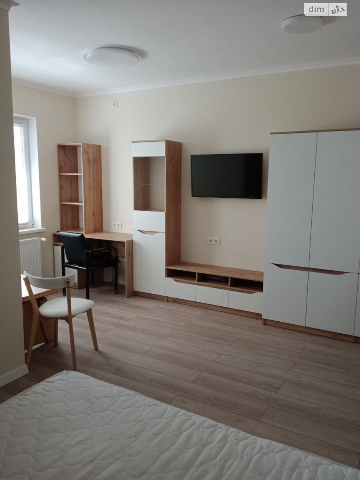 двоповерхова частина будинку, 53 кв. м, цегла. Здається помісячно в Хмельницькому, в районі Виставка фото 1 двопроверхова частина будинку, 53 кв. м, цегла. Здається помісячно в Хмельницькому, в районі Виставка фото 1