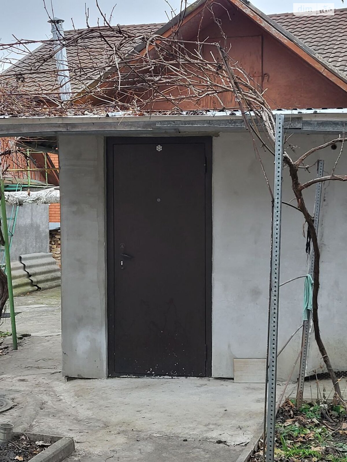 одноэтажная часть дома, 35 кв. м, кирпич. Сдается помесячно в Хмельницком, в районе Юго-Западный фото 1 одноэтажная часть дома, 35 кв. м, кирпич. Сдается помесячно в Хмельницком, в районе Юго-Западный фото 1