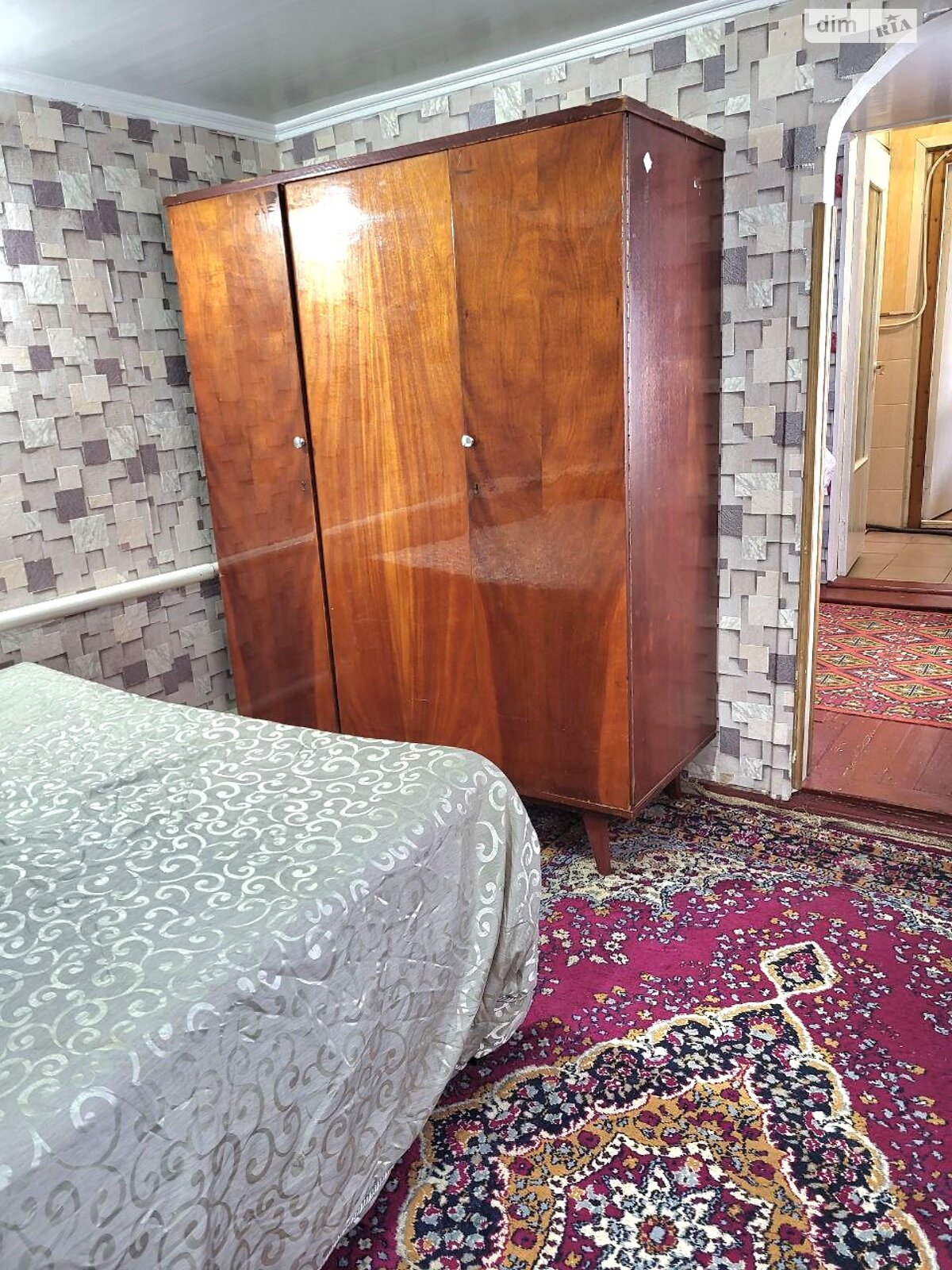 одноэтажная часть дома, 35 кв. м, кирпич. Сдается помесячно в Хмельницком, в районе Юго-Западный фото 1 одноэтажная часть дома, 35 кв. м, кирпич. Сдается помесячно в Хмельницком, в районе Юго-Западный фото 1