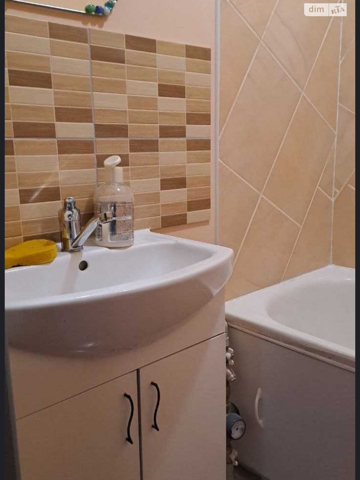 двоповерхова частина будинку, 50 кв. м, цегла силікатна. Здається помісячно в Житомирі, в районі Богунський фото 1 двопроверхова частина будинку, 50 кв. м, цегла силікатна. Здається помісячно в Житомирі, в районі Богунський фото 1