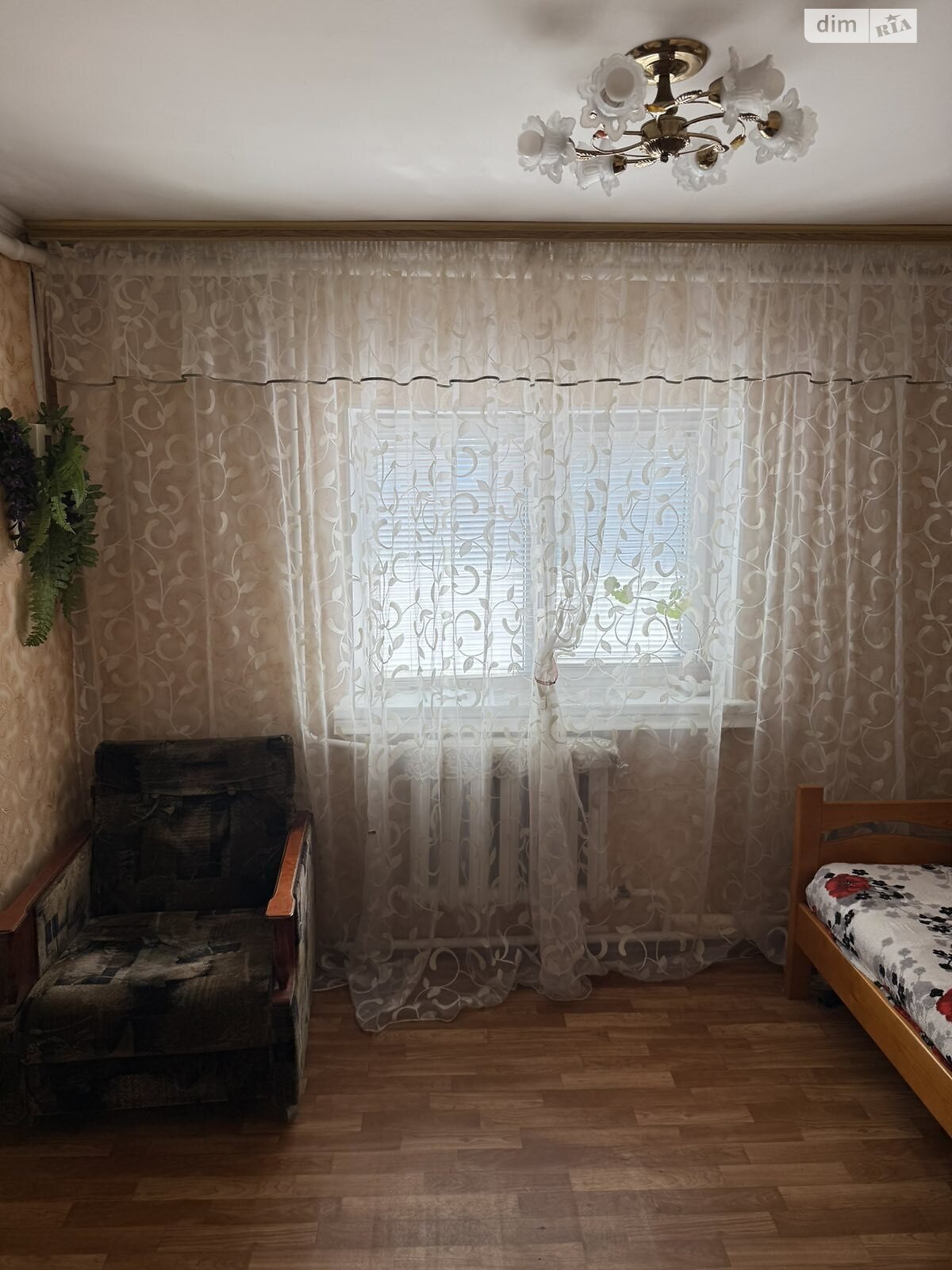 одноэтажная часть дома, 50 кв. м, кирпич. Сдается помесячно в Житомире, в районе Центр фото 1 одноэтажная часть дома, 50 кв. м, кирпич. Сдается помесячно в Житомире, в районе Центр фото 1