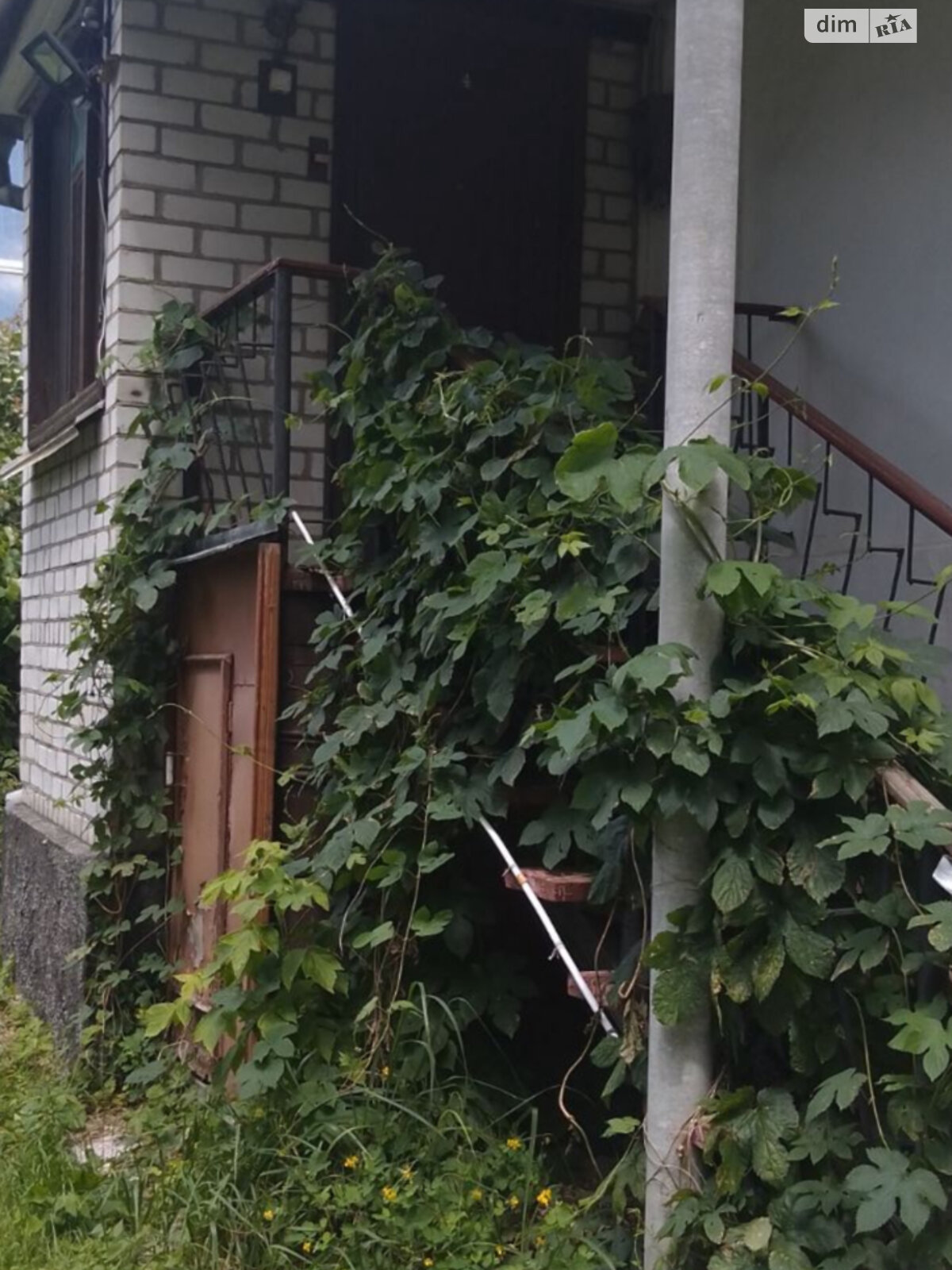одноэтажная часть дома, 40 кв. м, кирпич. Сдается помесячно в Житомире, в районе Центр фото 1 одноэтажная часть дома, 40 кв. м, кирпич. Сдается помесячно в Житомире, в районе Центр фото 1