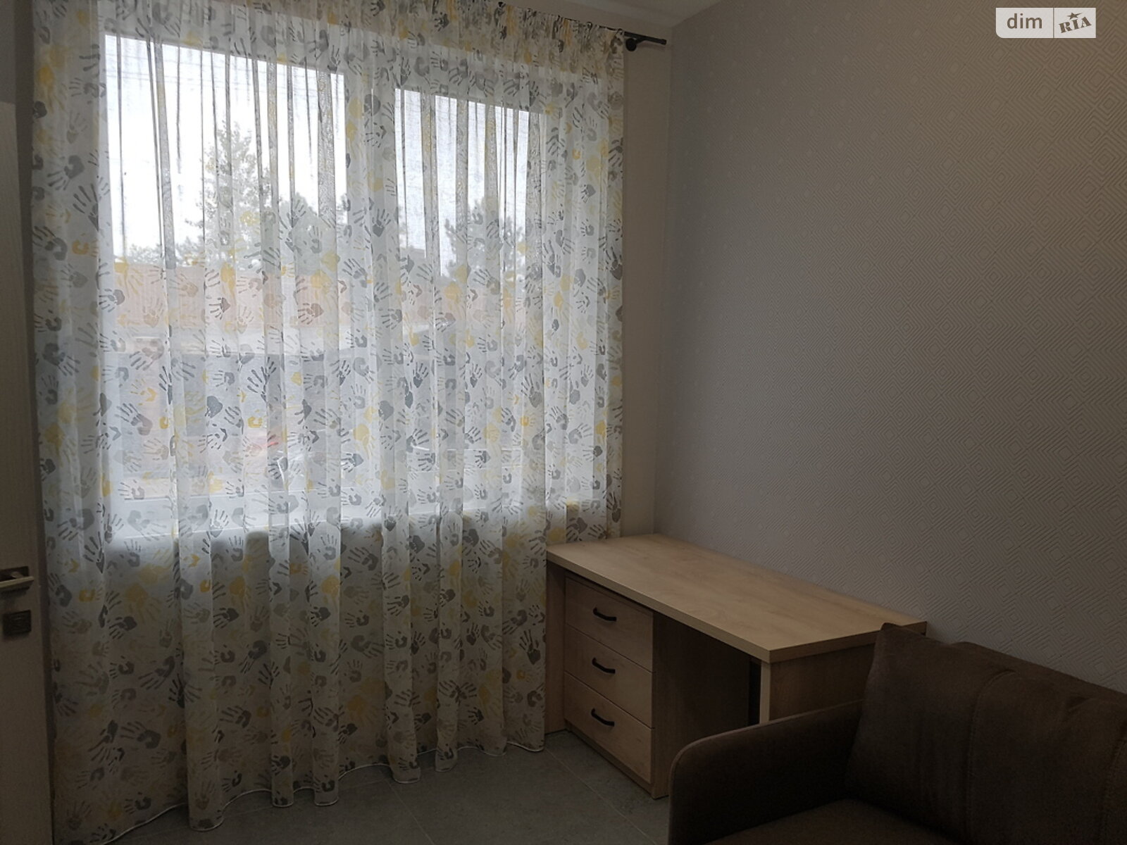 двухэтажная часть дома, 120 кв. м, кирпич. Сдается помесячно в Киеве, в районе Дарницкий фото 1 двухэтажная часть дома, 120 кв. м, кирпич. Сдается помесячно в Киеве, в районе Дарницкий фото 1