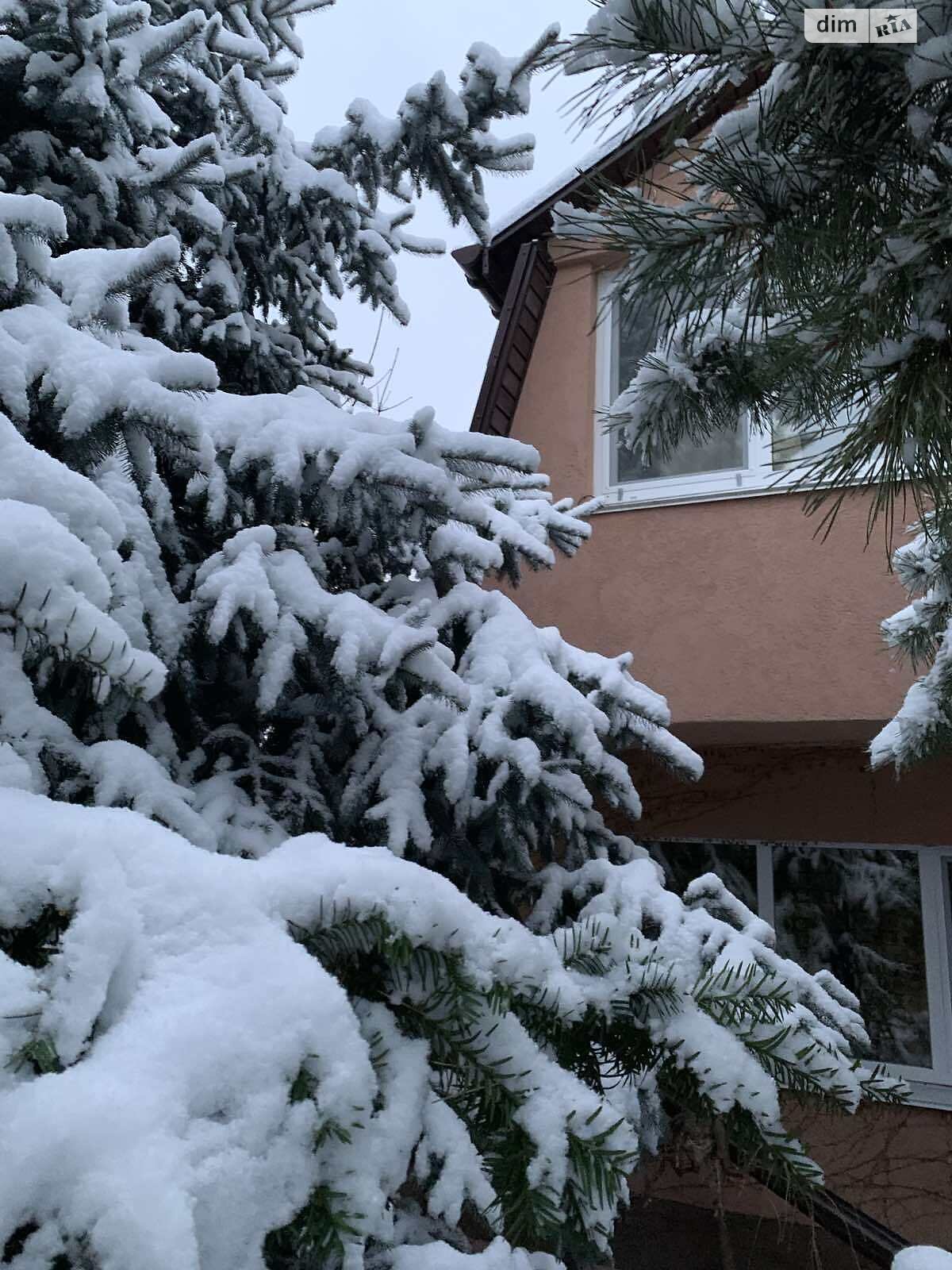 двоповерхова частина будинку, 24 кв. м, цегла. Здається помісячно в Києві, в районі Печерський фото 1 двопроверхова частина будинку, 24 кв. м, цегла. Здається помісячно в Києві, в районі Печерський фото 1