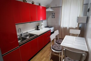 двопроверхова частина будинку, 80 кв. м, цегла. Здається помісячно в Києві, в районі Святошин фото 2