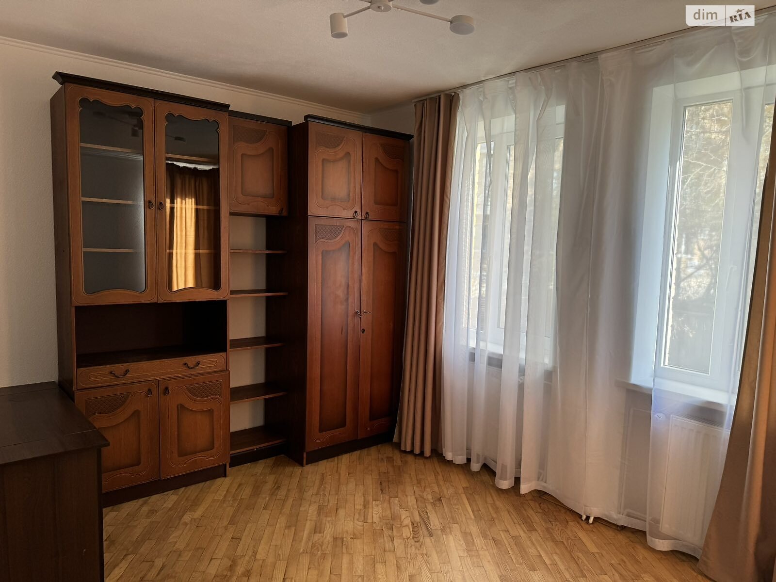 двухэтажная часть дома, 150 кв. м, кирпич. Сдается помесячно в Киеве, в районе Святошино фото 1 двухэтажная часть дома, 150 кв. м, кирпич. Сдается помесячно в Киеве, в районе Святошино фото 1