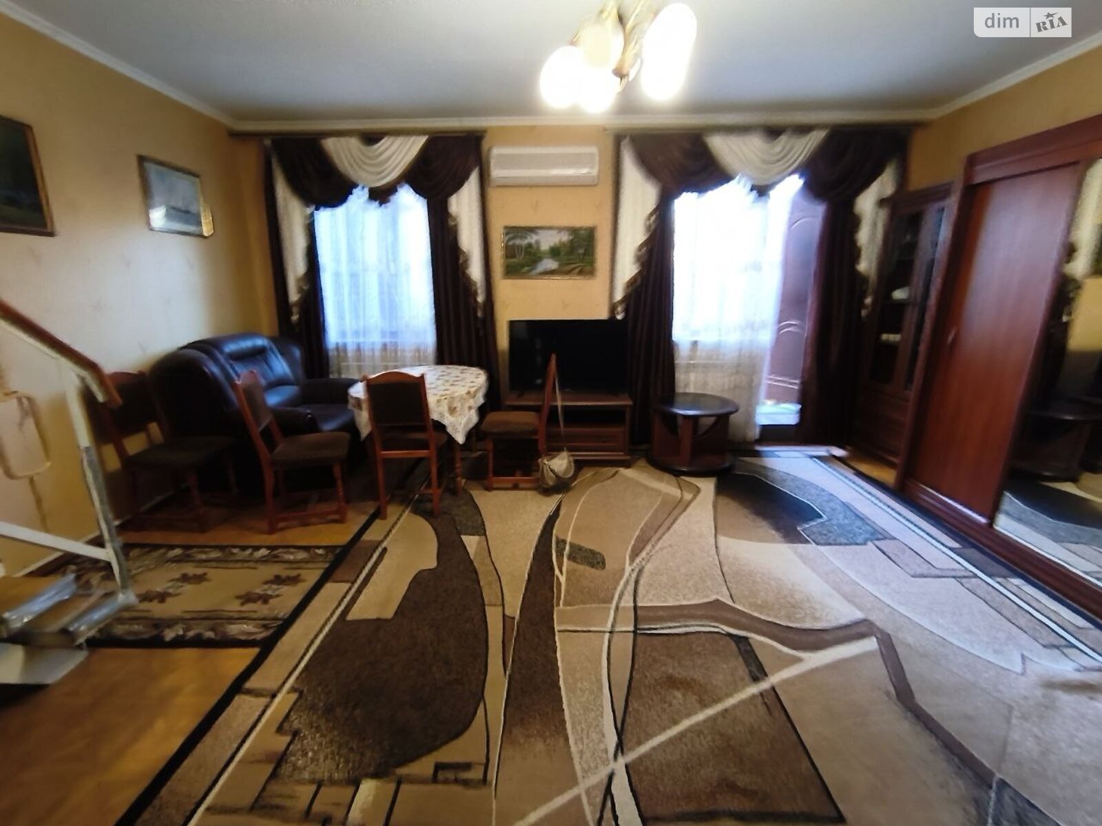 двухэтажная часть дома, 120 кв. м, кирпич. Сдается помесячно в Лиманке фото 1 двухэтажная часть дома, 120 кв. м, кирпич. Сдается помесячно в Лиманке фото 1