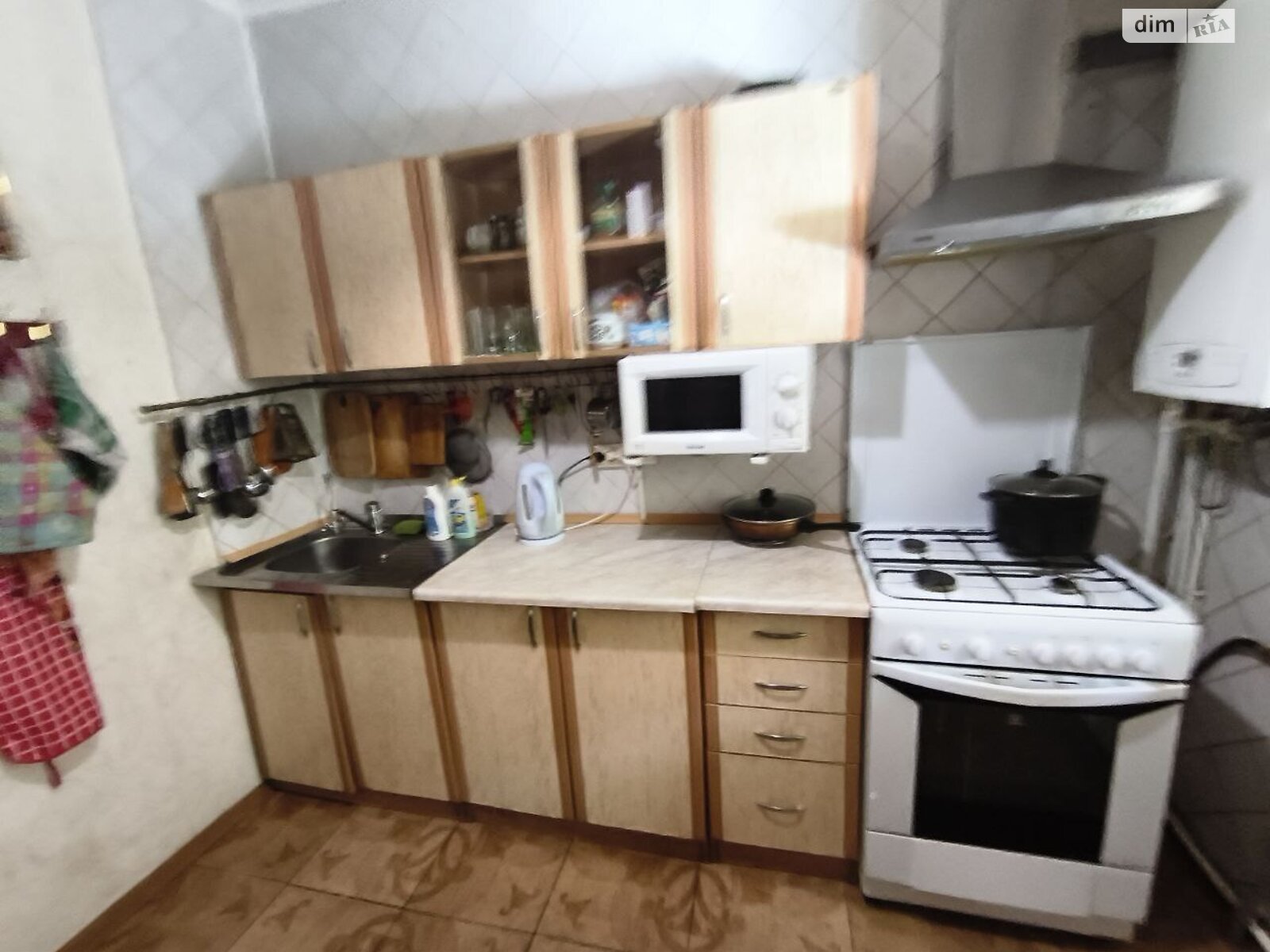 двухэтажная часть дома, 120 кв. м, кирпич. Сдается помесячно в Лиманке фото 1 двухэтажная часть дома, 120 кв. м, кирпич. Сдается помесячно в Лиманке фото 1