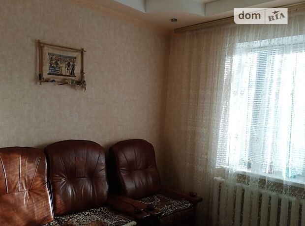 двухэтажная часть дома, 56 кв. м,. Сдается помесячно в Луцке, в районе ГПЗ фото 1 двухэтажная часть дома, 56 кв. м,. Сдается помесячно в Луцке, в районе ГПЗ фото 1