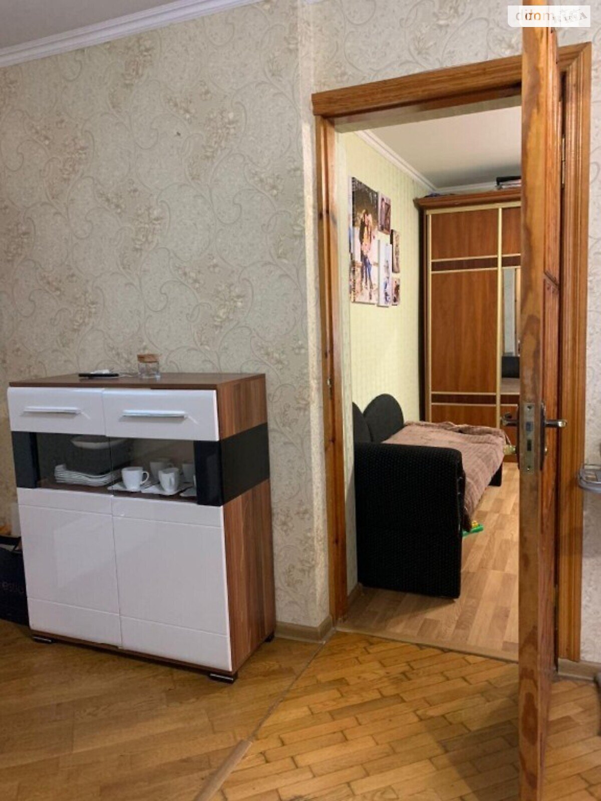 одноэтажная часть дома, 66 кв. м, кирпич. Сдается помесячно в Луцке, в районе Центр фото 1