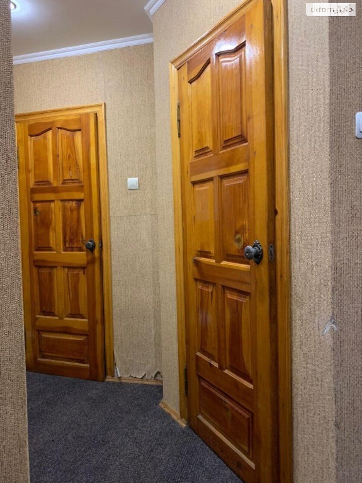 одноэтажная часть дома, 66 кв. м, кирпич. Сдается помесячно в Луцке, в районе Центр фото 1