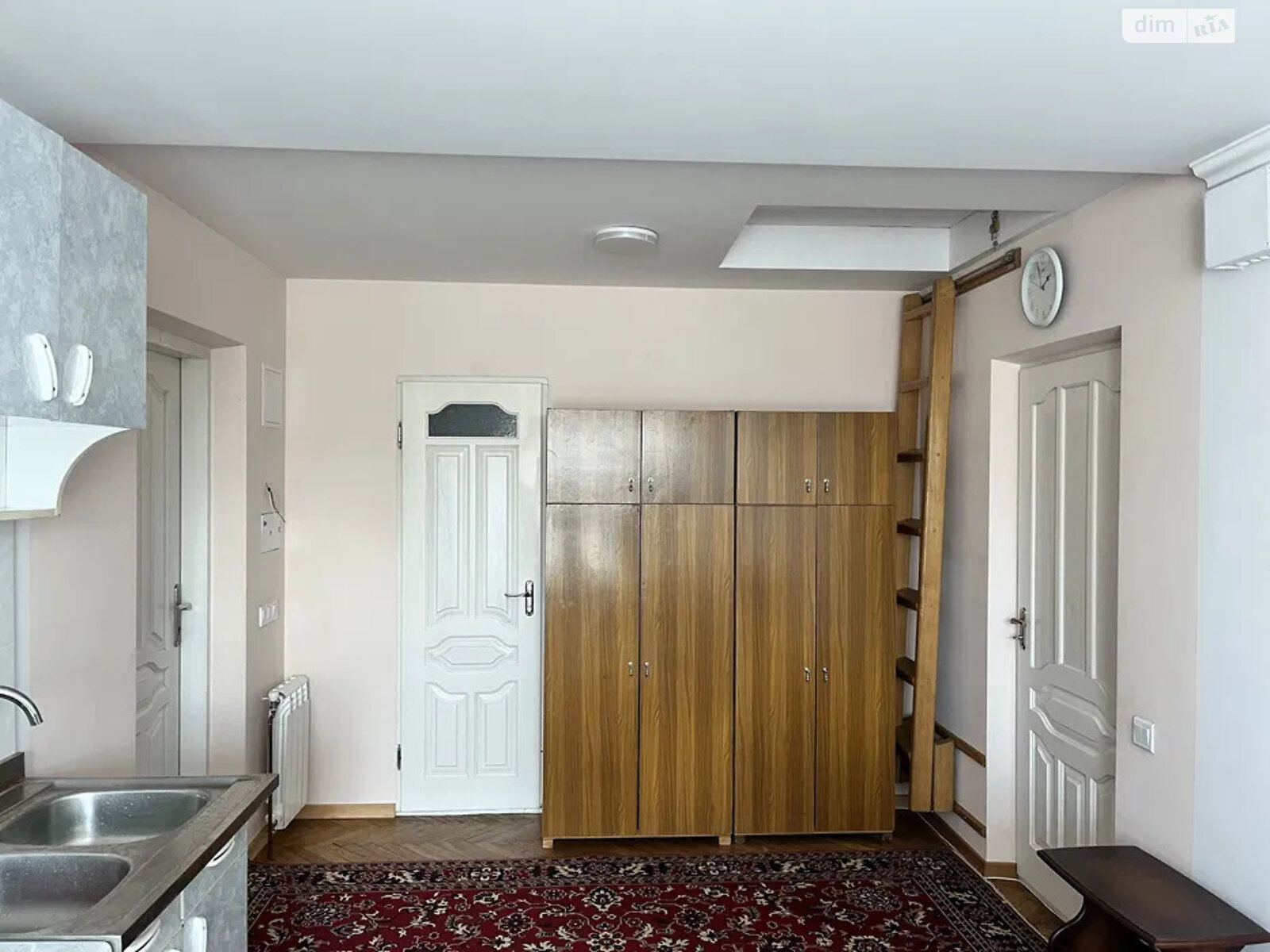 однопроверхова частина будинку, 50 кв. м, цегла. Здається помісячно в Луцьку, в районі Центр фото 1