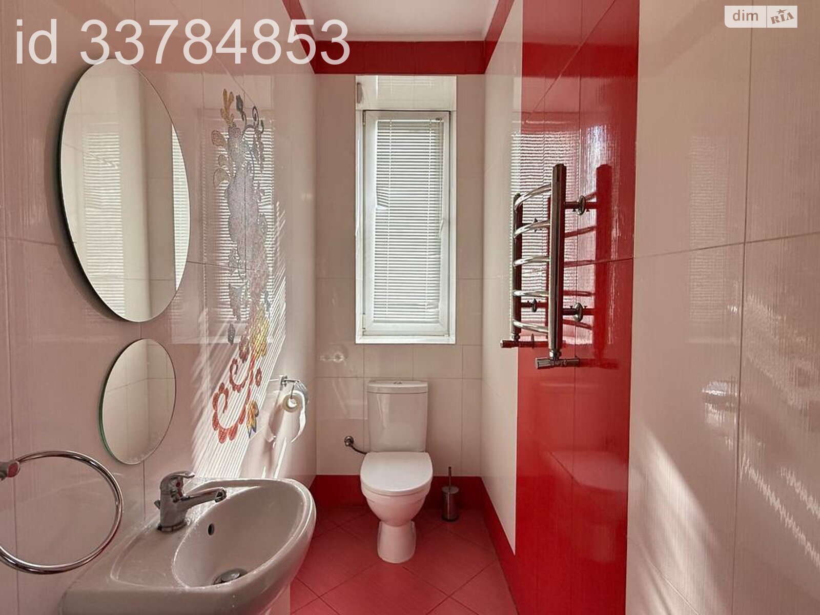 двухэтажная часть дома, 200 кв. м, кирпич. Сдается помесячно в Львове, в районе Богдановка фото 1 двухэтажная часть дома, 200 кв. м, кирпич. Сдается помесячно в Львове, в районе Богдановка фото 1