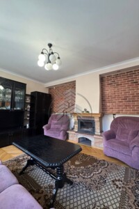 двухэтажная часть дома, 116 кв. м, кирпич. Сдается помесячно в Львове, в районе Козельники фото 2