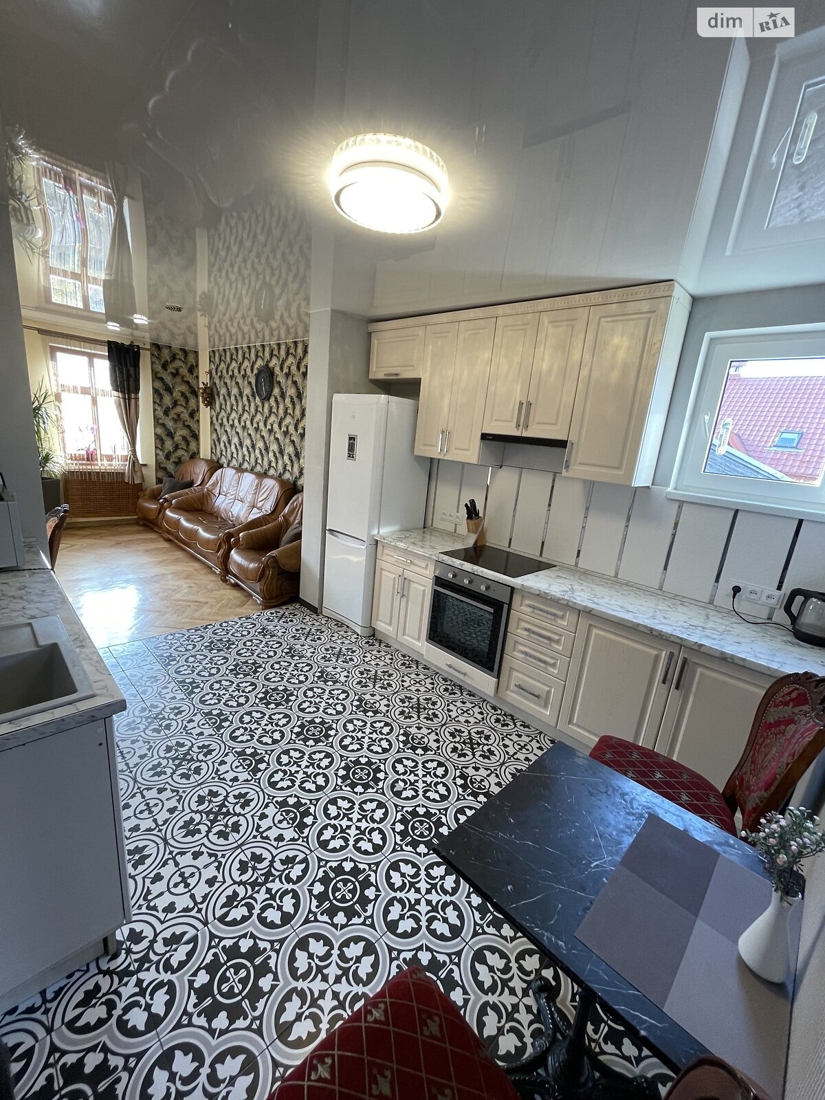 двопроверхова частина будинку, 120 кв. м, цегла. Здається помісячно в Львові, в районі Личаківський фото 1