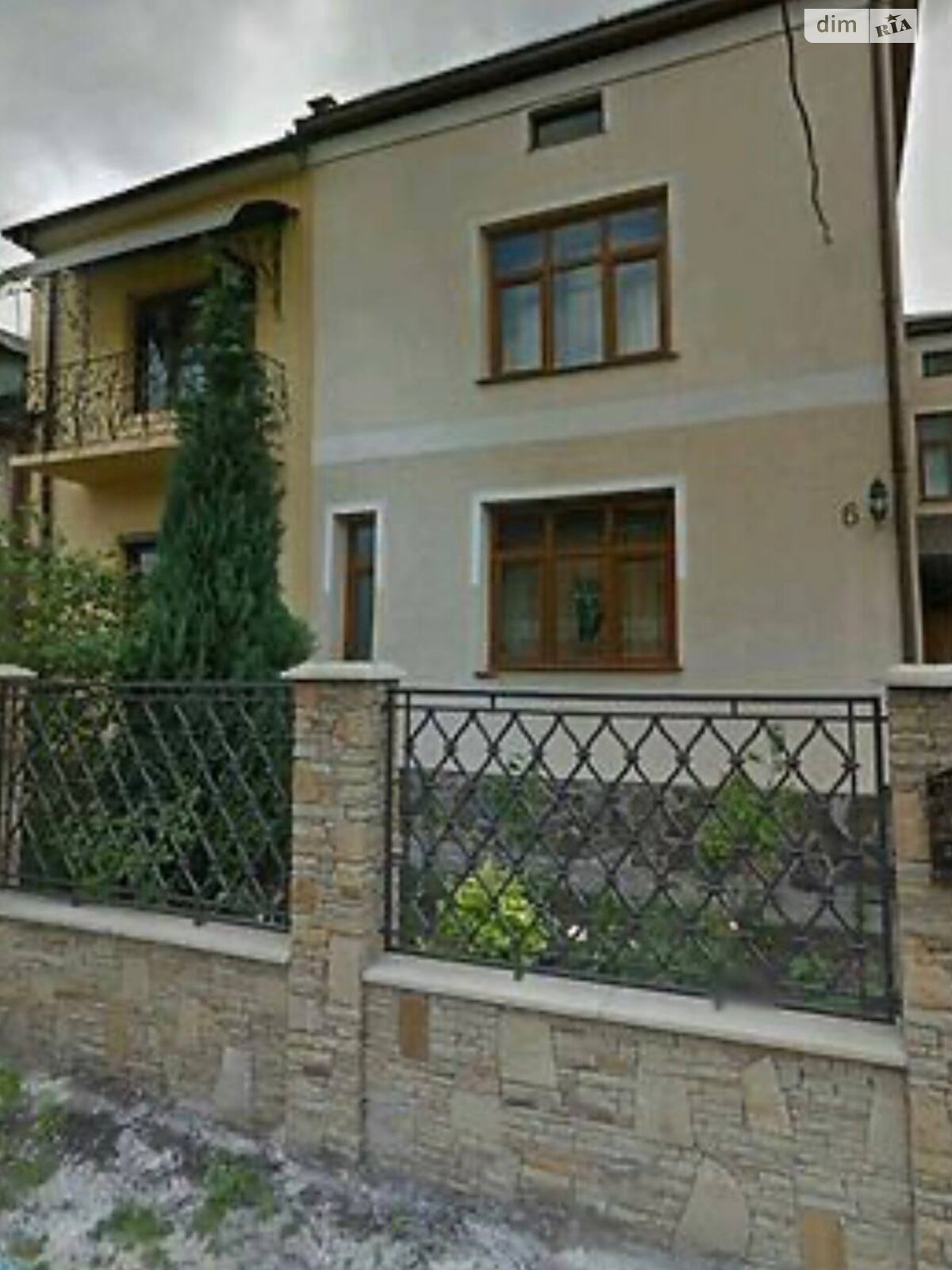 двухэтажная часть дома, 115 кв. м, кирпич. Сдается помесячно в Львове, в районе Лычаковский фото 1