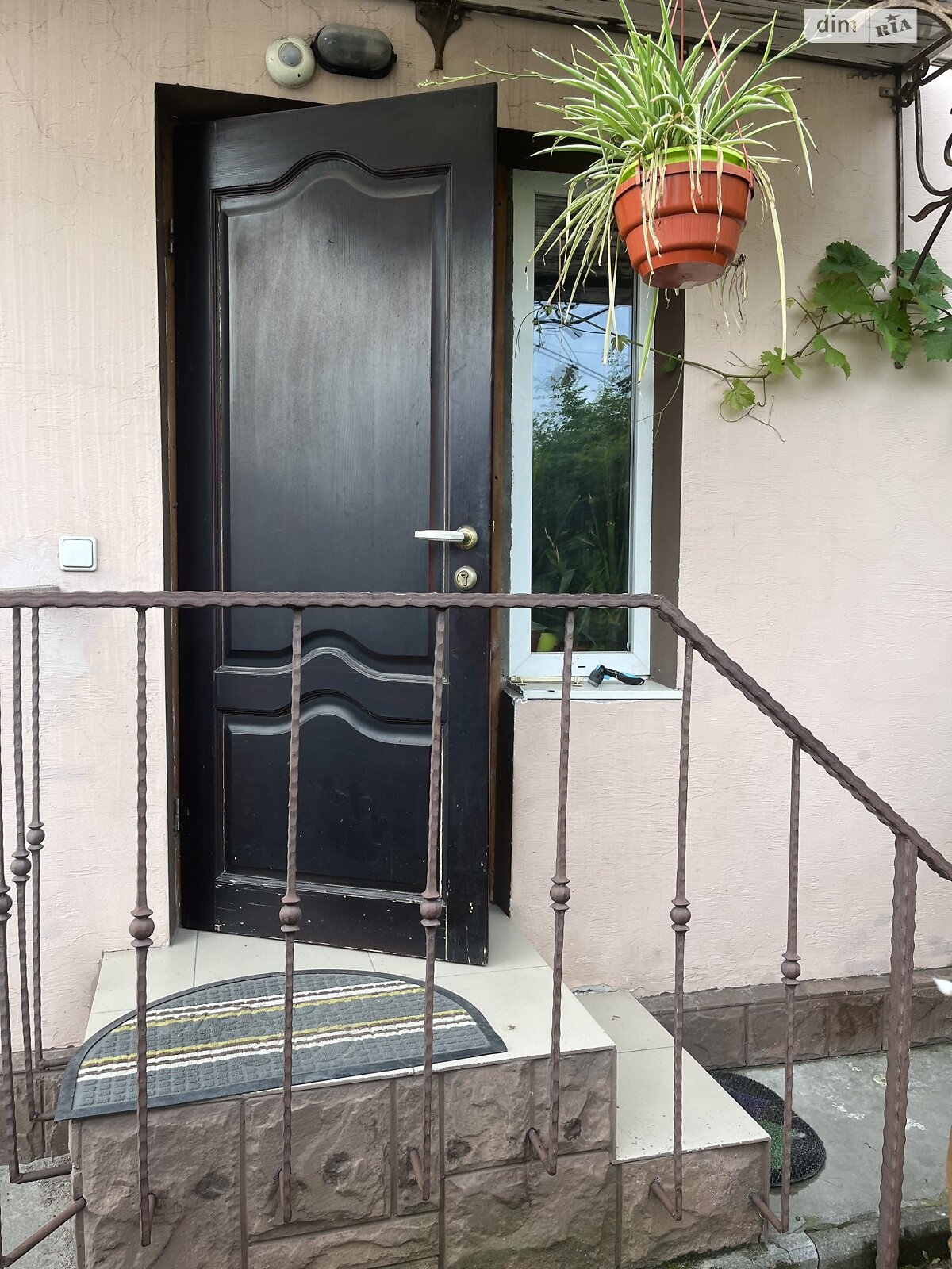 одноэтажная часть дома, 50 кв. м, кирпич. Сдается помесячно в Львове, в районе Шевченковский фото 1