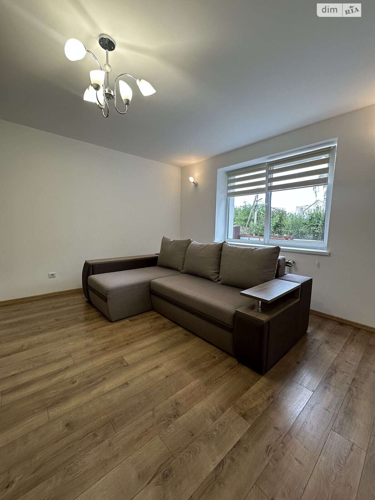 трехэтажная часть дома, 74 кв. м, кирпич. Сдается помесячно в Львове, в районе Скниловок фото 1 трехэтажная часть дома, 74 кв. м, кирпич. Сдается помесячно в Львове, в районе Скниловок фото 1