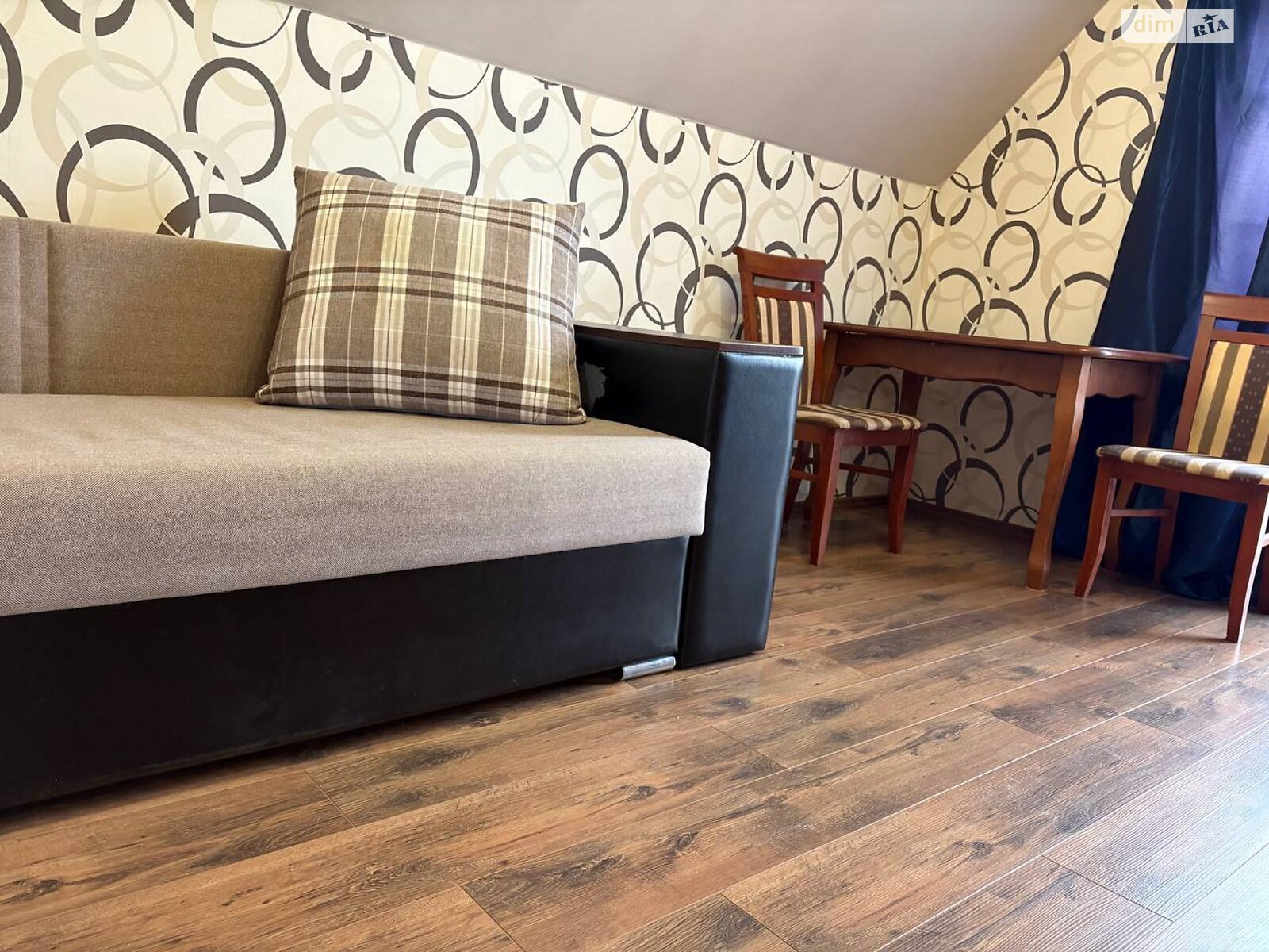 двухэтажная часть дома, 165 кв. м, кирпич. Сдается помесячно в Мархалевке фото 1