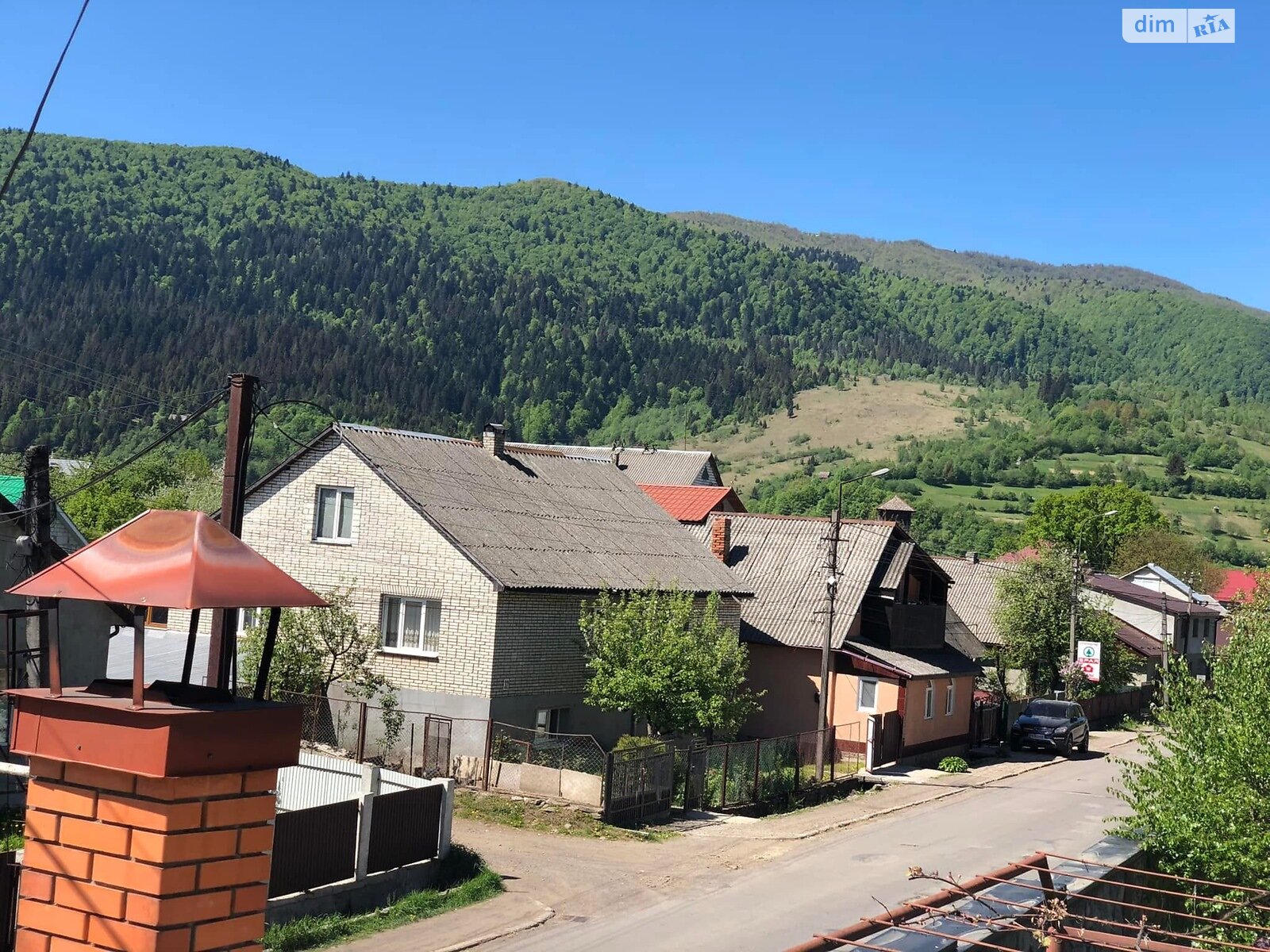 двухэтажная часть дома, 250 кв. м, кирпич. Сдается помесячно в Межгорье фото 1 двухэтажная часть дома, 250 кв. м, кирпич. Сдается помесячно в Межгорье фото 1