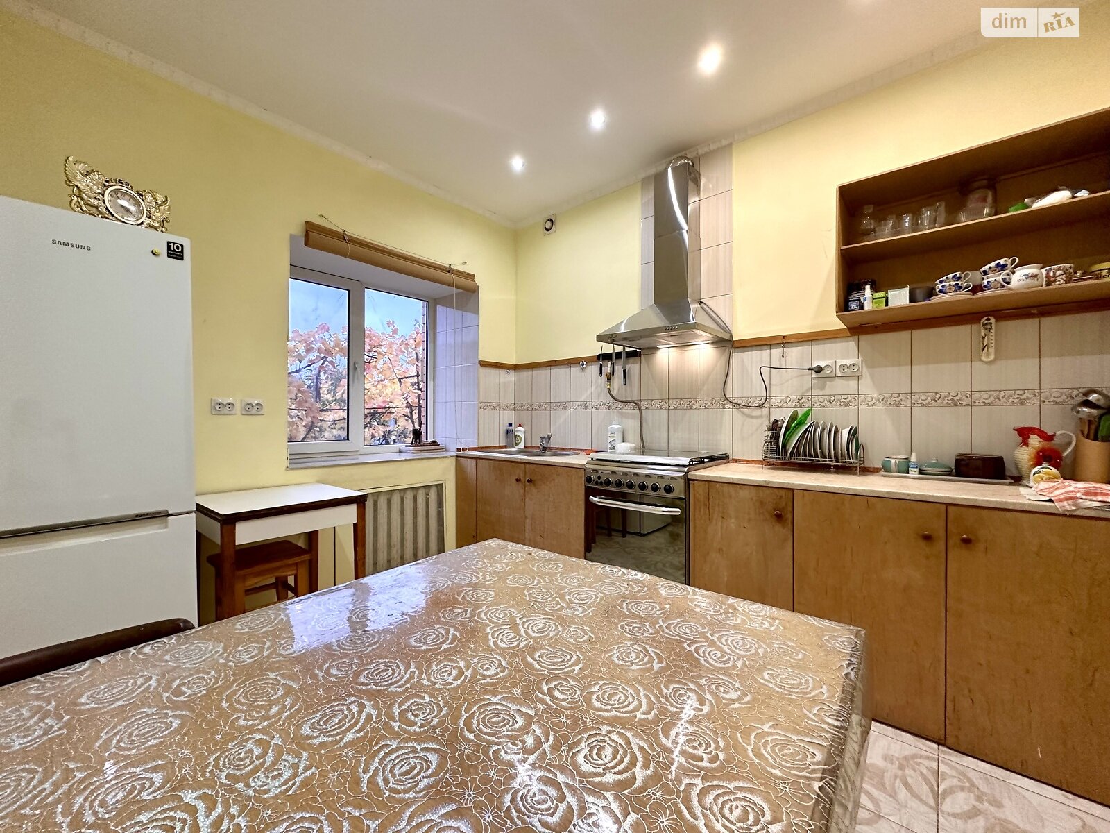 двухэтажная часть дома, 137 кв. м, кирпич. Сдается помесячно в Николаеве, в районе Центральный фото 1