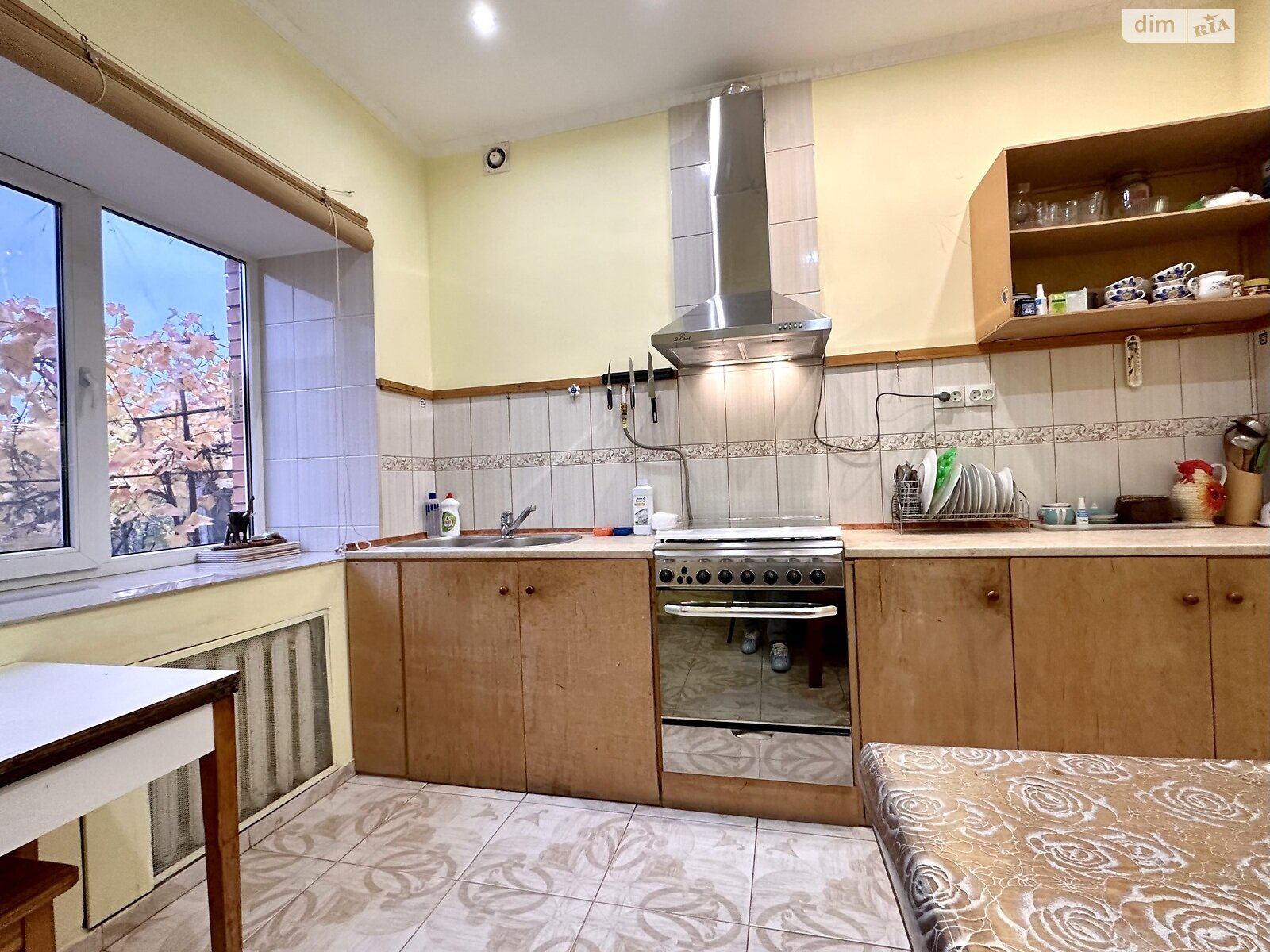 двухэтажная часть дома, 137 кв. м, кирпич. Сдается помесячно в Николаеве, в районе Центральный фото 1