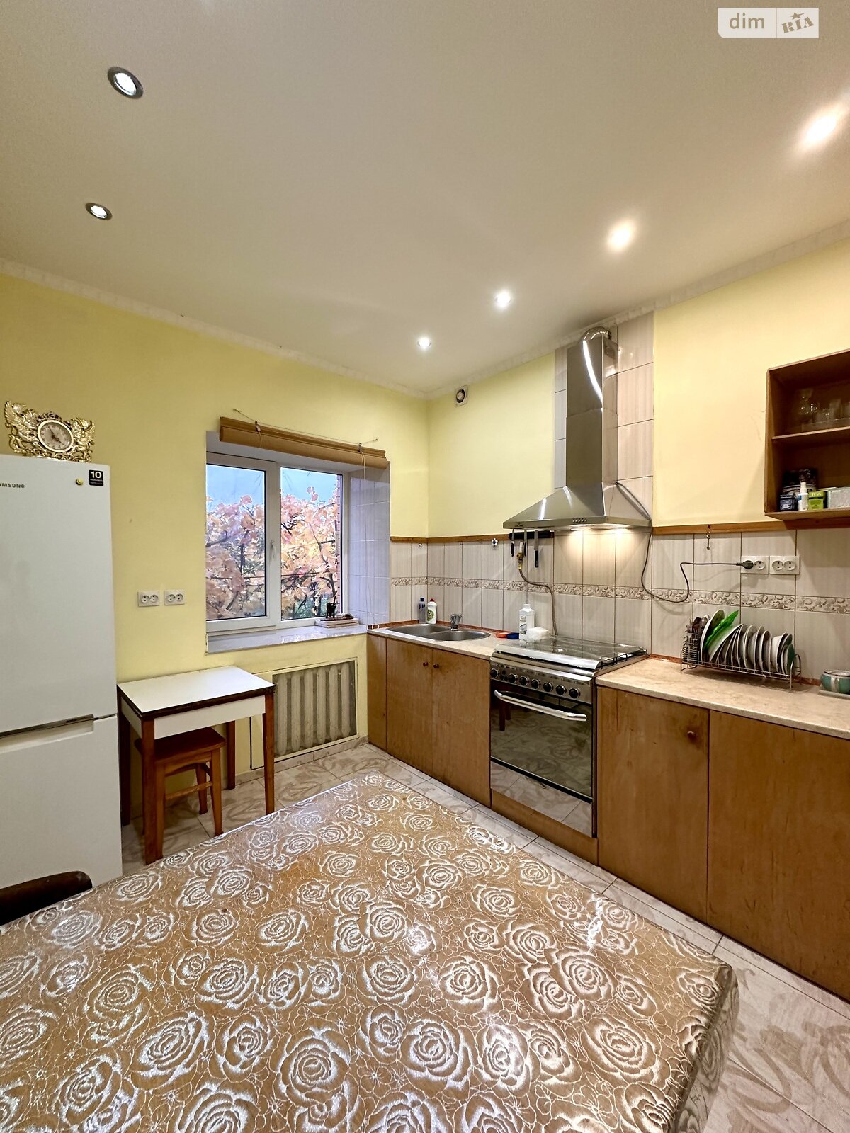 двухэтажная часть дома, 137 кв. м, кирпич. Сдается помесячно в Николаеве, в районе Центральный фото 1