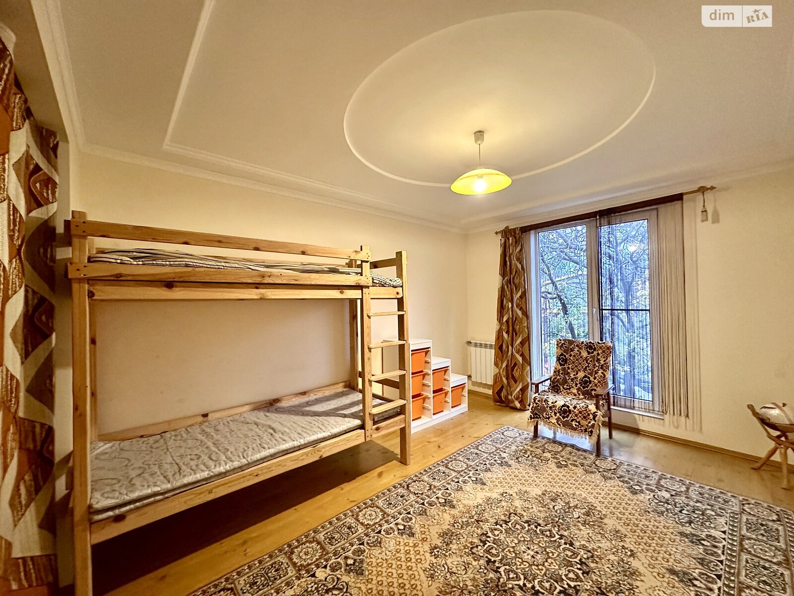 двухэтажная часть дома, 137 кв. м, кирпич. Сдается помесячно в Николаеве, в районе Центральный фото 1