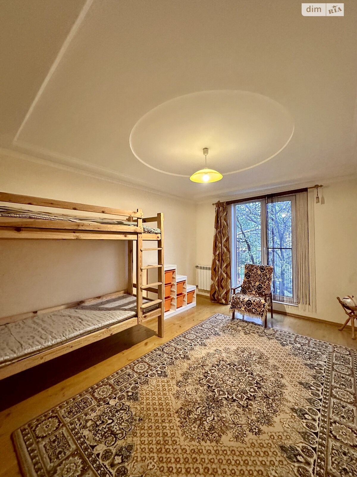 двухэтажная часть дома, 137 кв. м, кирпич. Сдается помесячно в Николаеве, в районе Центральный фото 1