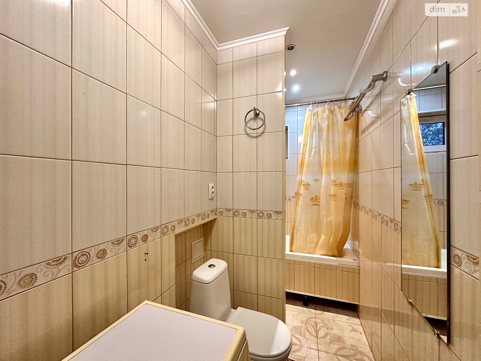 двухэтажная часть дома, 137 кв. м, кирпич. Сдается помесячно в Николаеве, в районе Центральный фото 1