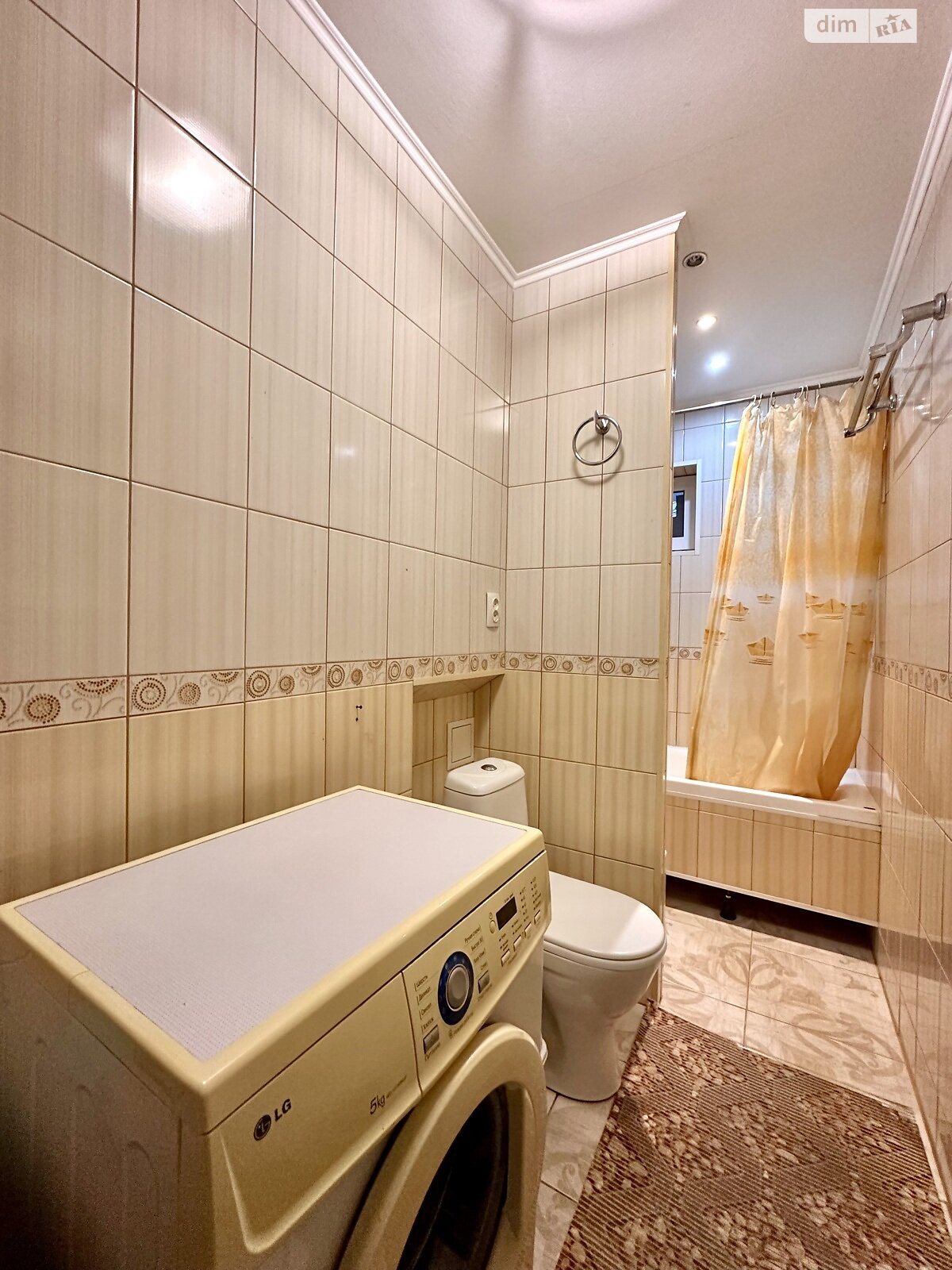 двухэтажная часть дома, 137 кв. м, кирпич. Сдается помесячно в Николаеве, в районе Центральный фото 1