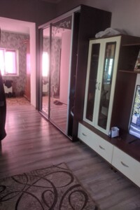 одноэтажная часть дома, 56 кв. м, кирпич. Сдается помесячно в Николаеве, в районе Центральный фото 2