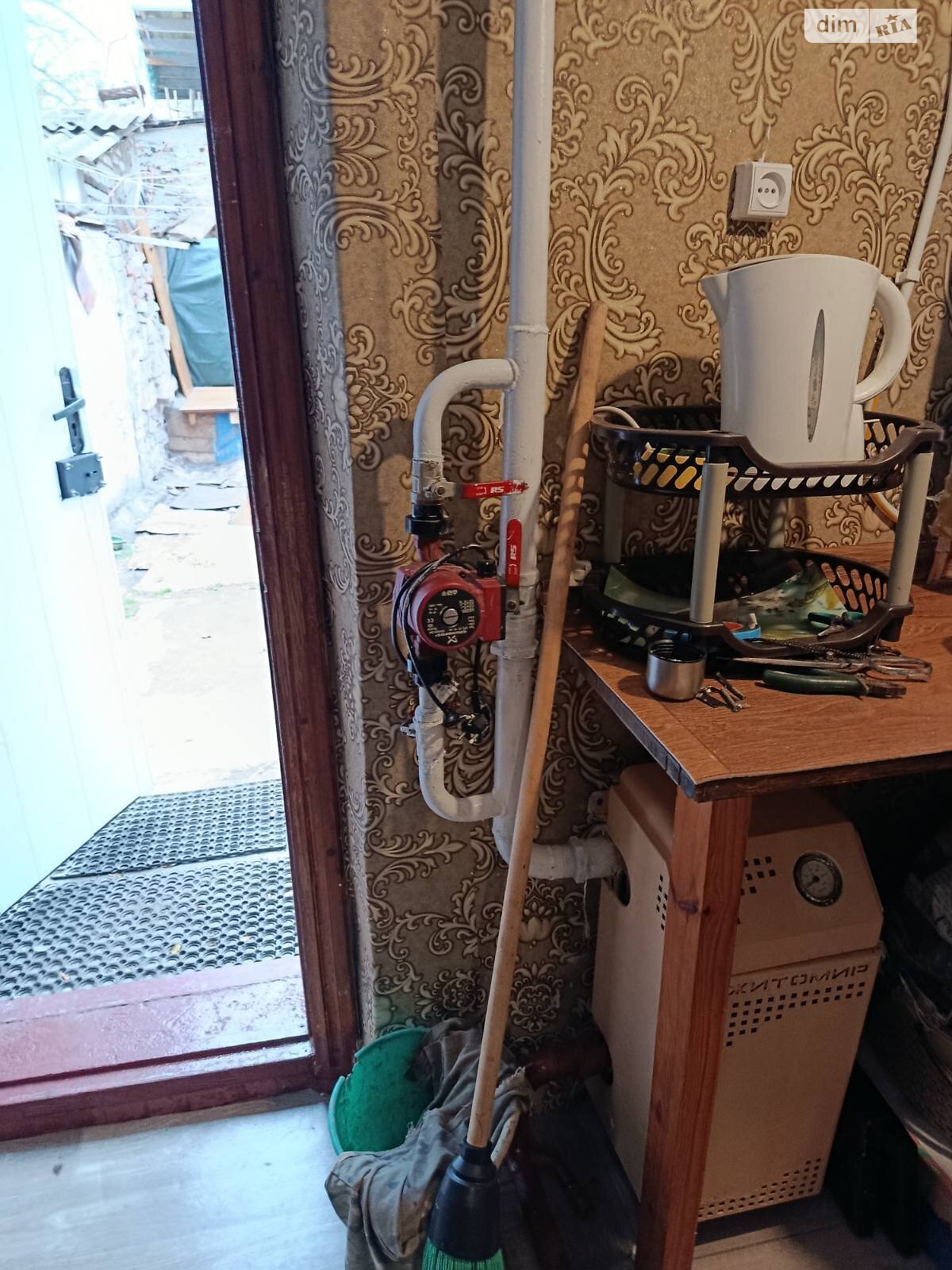 одноэтажная часть дома, 27 кв. м, кирпич. Сдается помесячно в Николаеве, в районе Заводской фото 1