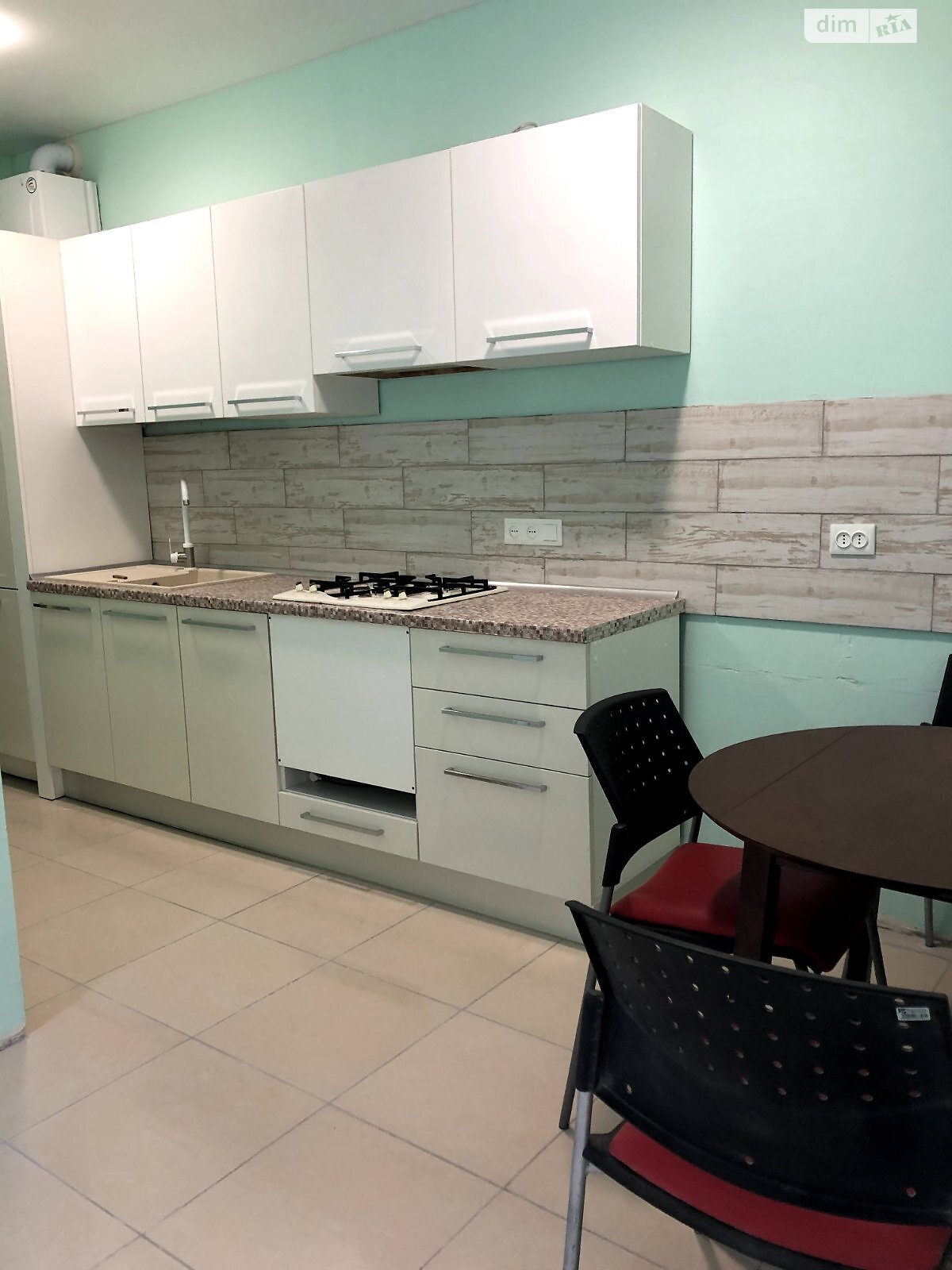 одноэтажная часть дома, 40 кв. м, кирпич. Сдается помесячно в Одессе, в районе Приморский фото 1