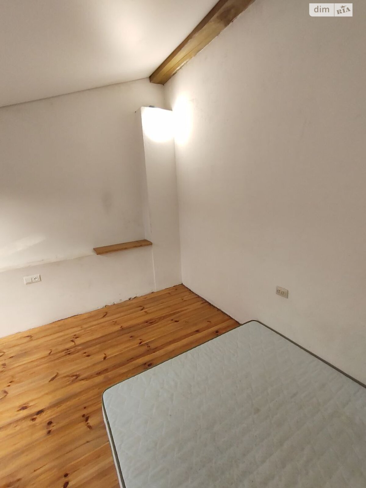 одноэтажная часть дома, 40 кв. м, кирпич. Сдается помесячно в Одессе, в районе Приморский фото 1