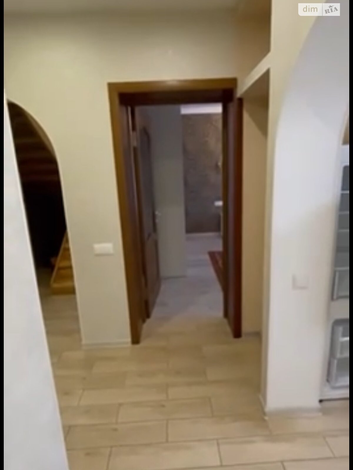 двоповерхова частина будинку, 93 кв. м, цегла. Здається помісячно в Полтаві, в районі Центр фото 1 двопроверхова частина будинку, 93 кв. м, цегла. Здається помісячно в Полтаві, в районі Центр фото 1